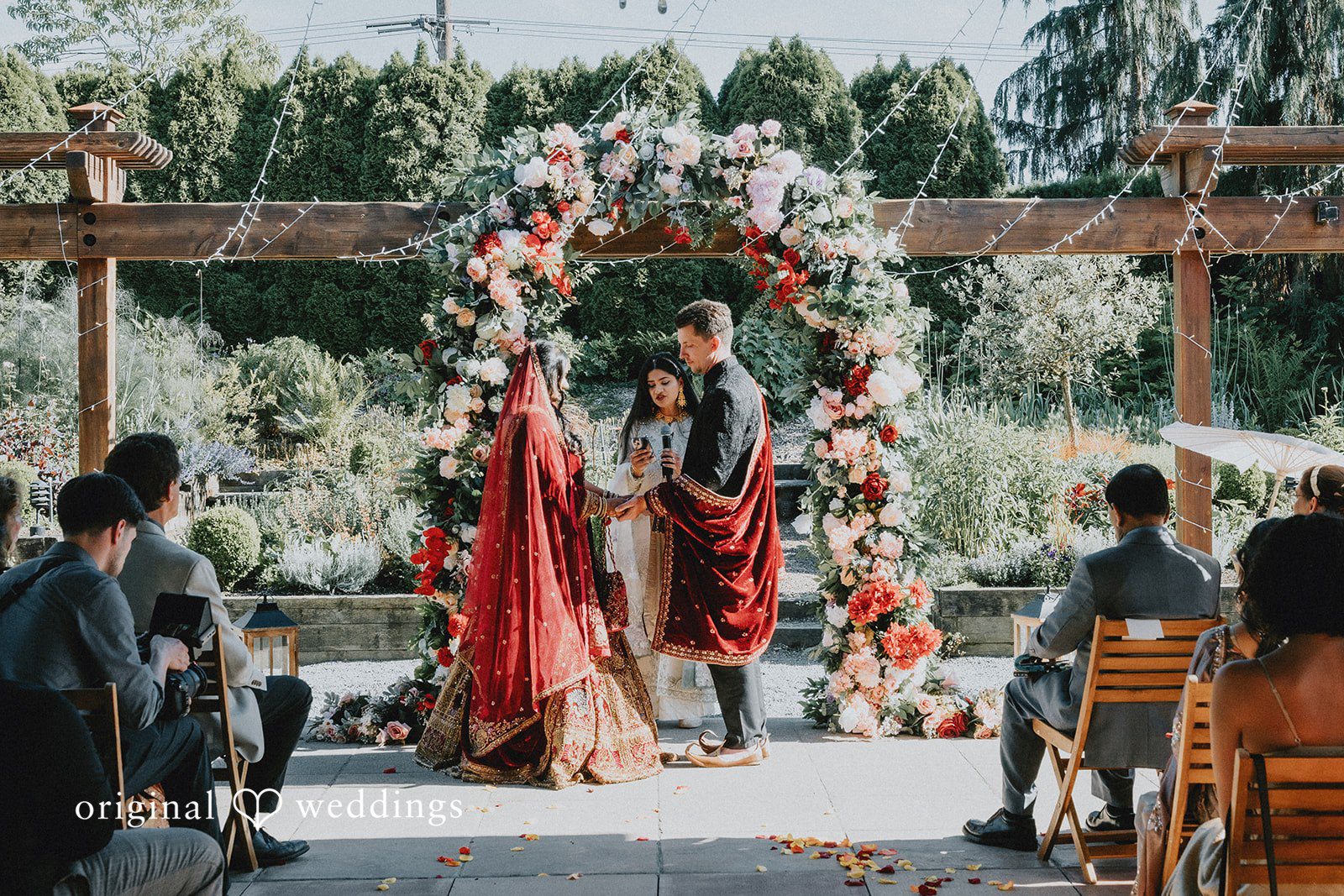Wedding ceremony at Willows Lodge captured by Seattle Wedding Photographers from Original Weddings.