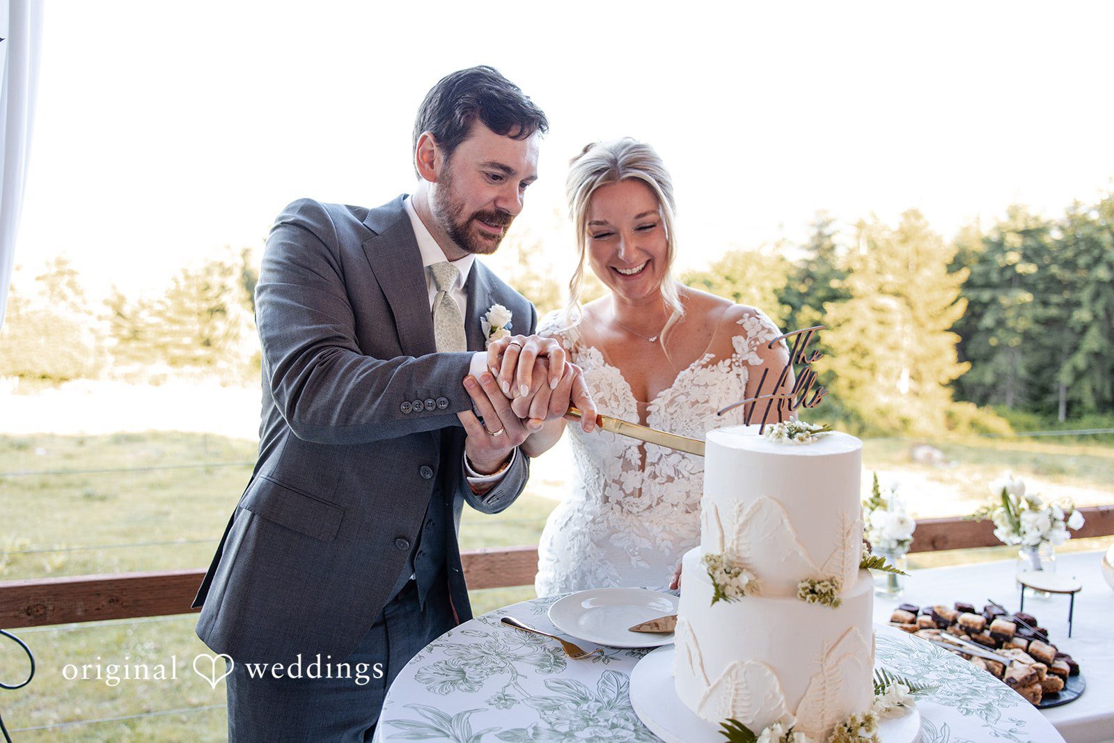 Whitney + Chris Winter View Lodge Wedding | Whitney & Chris -