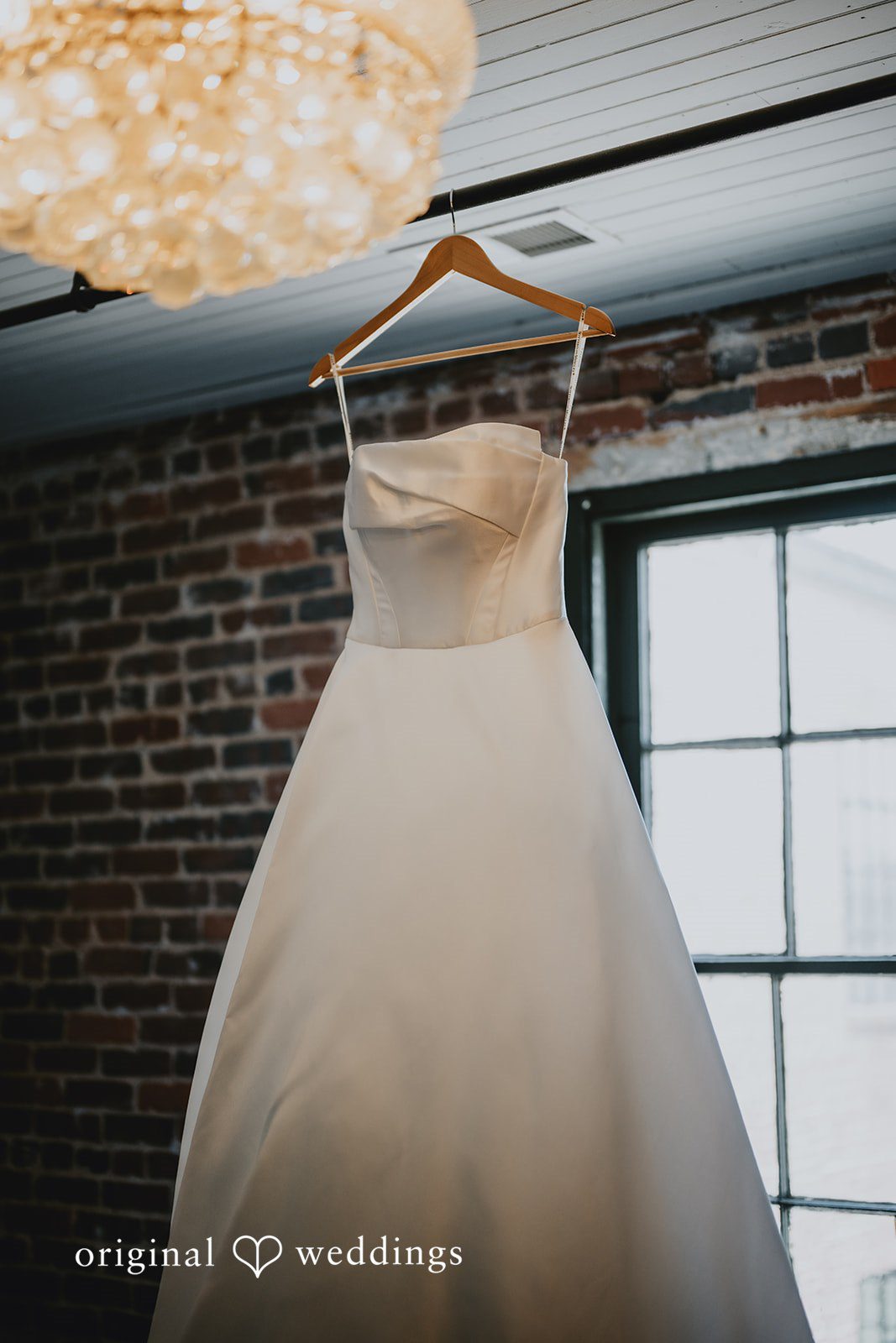 The bride's gown