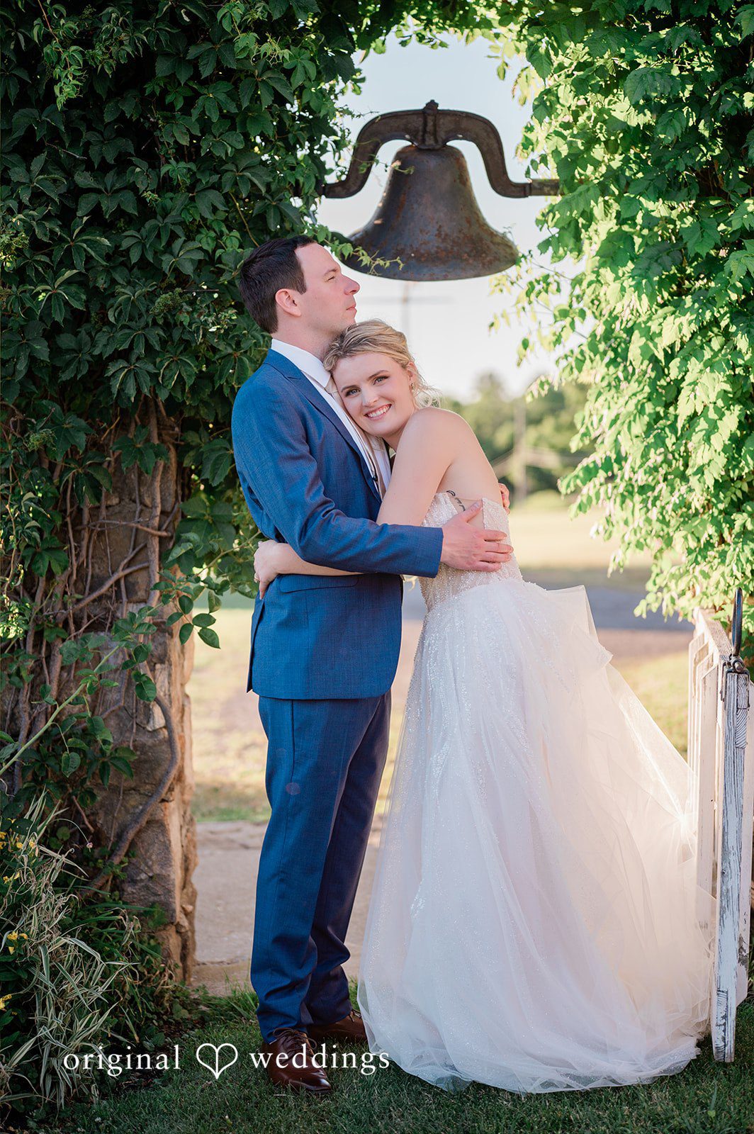 A romantic portrait of the couple