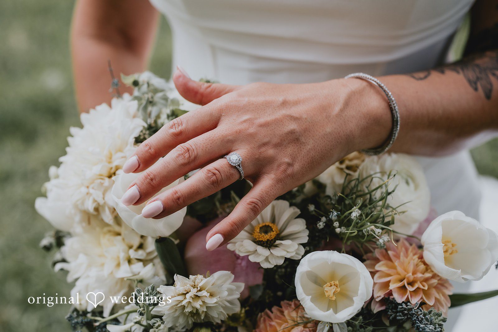 Bobbi + Michael Atlanta Wedding Photographers at Fairfield Clubhouse | Bobbi & Michael -