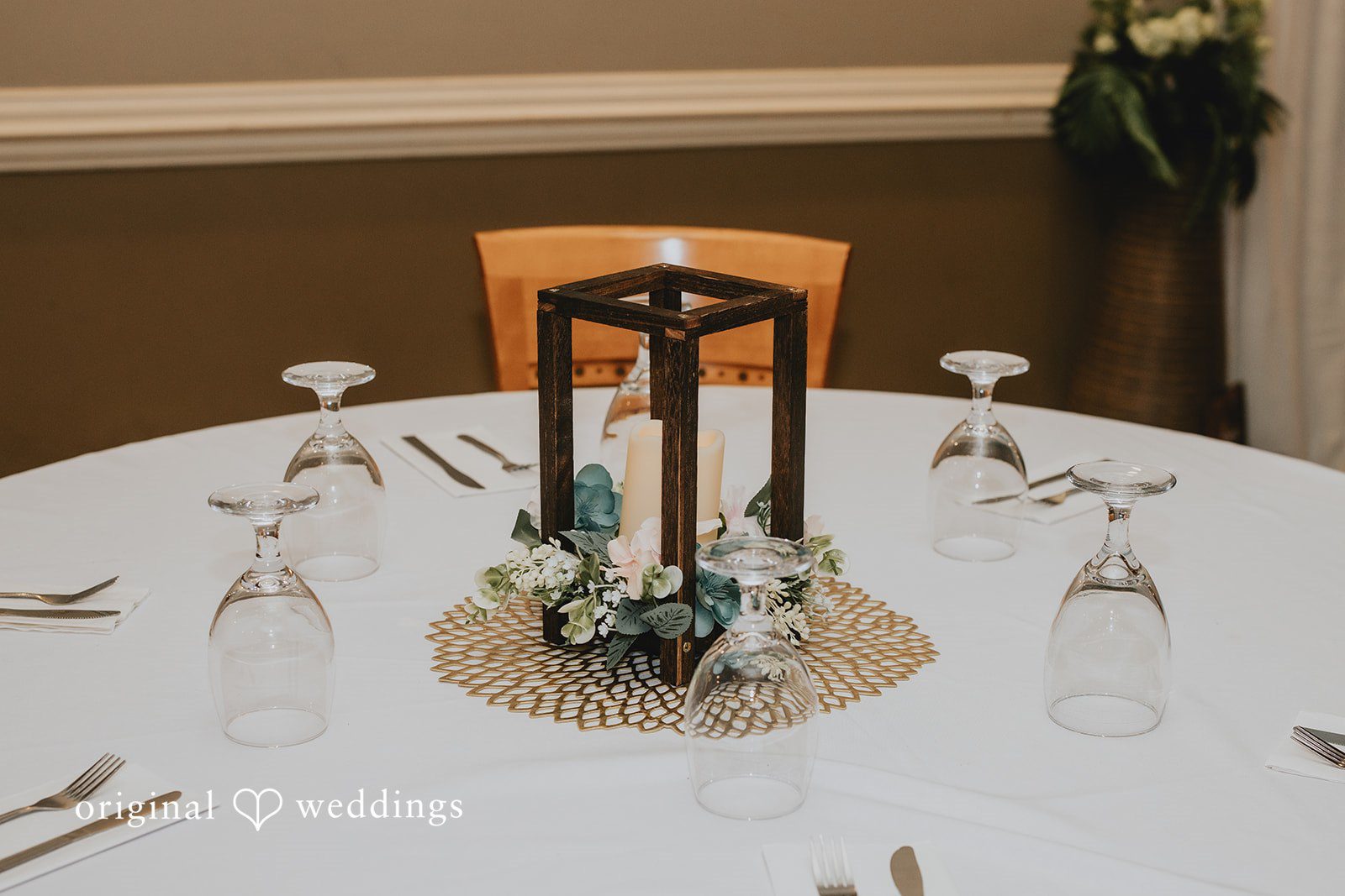 Bobbi + Michael Atlanta Wedding Photographers at Fairfield Clubhouse | Bobbi & Michael -