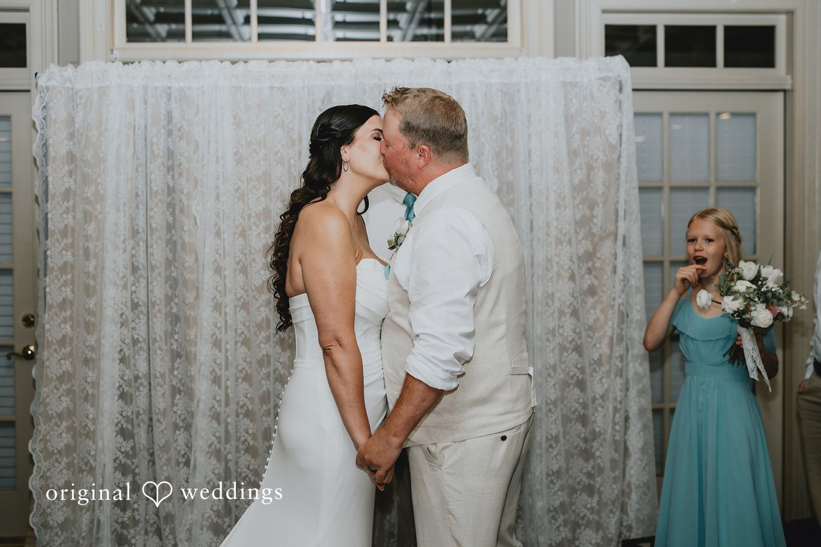 Bobbi + Michael Atlanta Wedding Photographers at Fairfield Clubhouse | Bobbi & Michael -