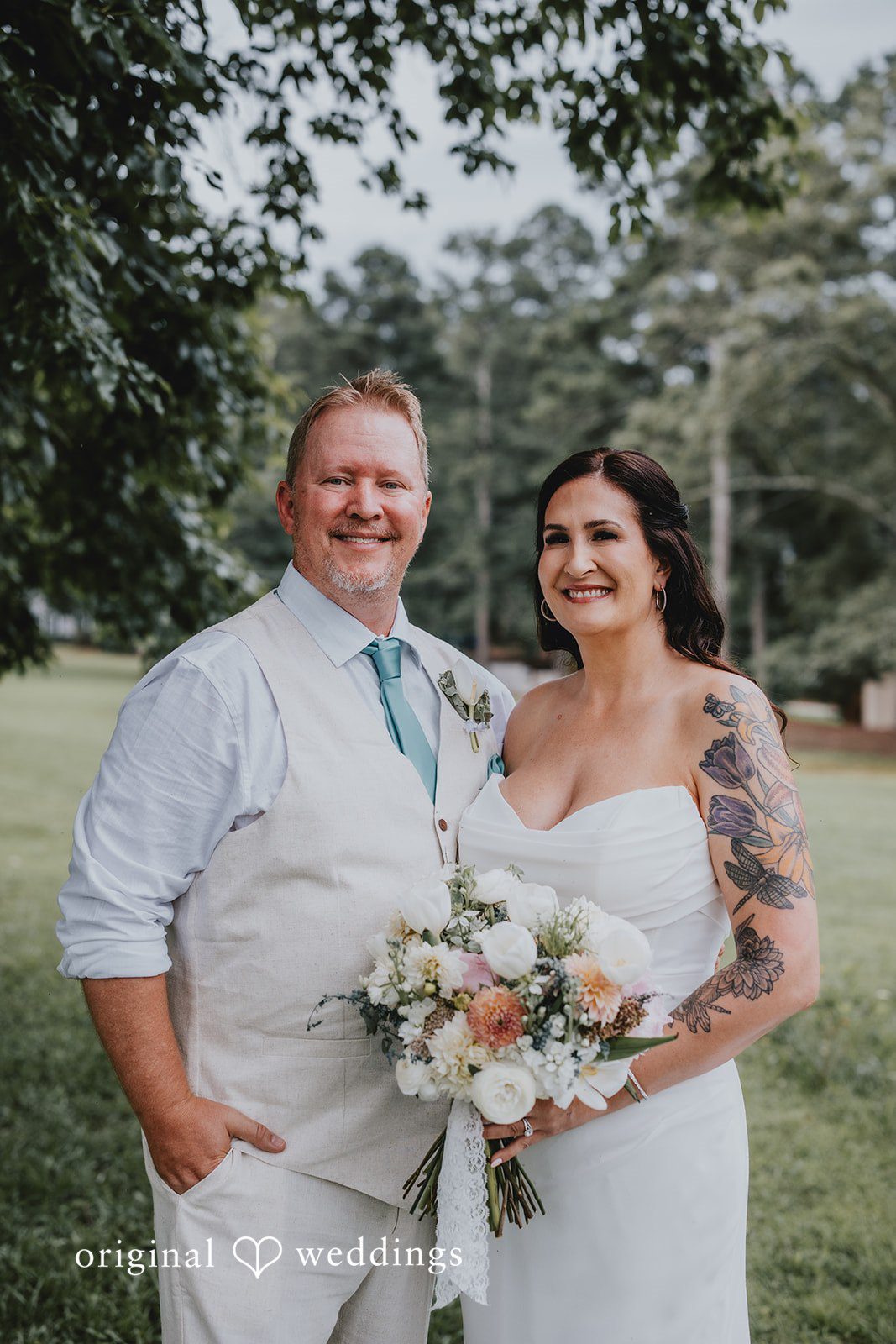 Bobbi + Michael Atlanta Wedding Photographers at Fairfield Clubhouse | Bobbi & Michael -
