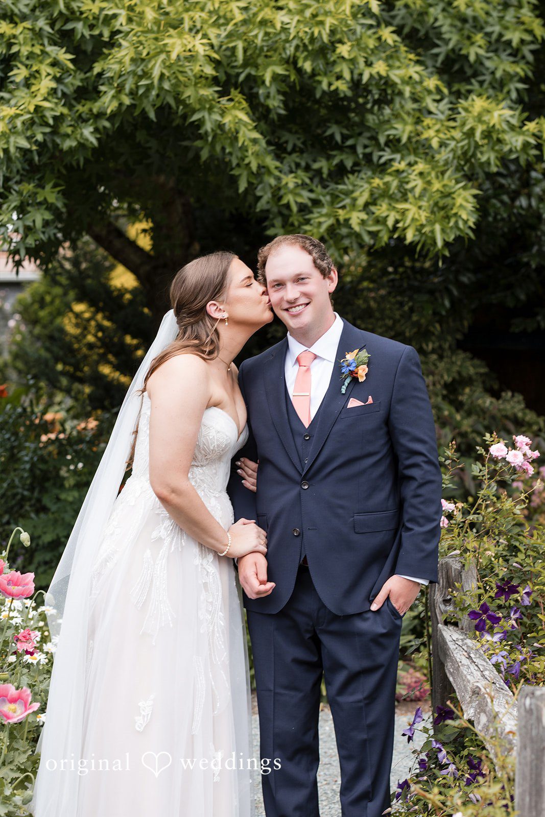 Hailey + William Seattle Wedding Photographers at Fireseed Catering | Hailey & William -