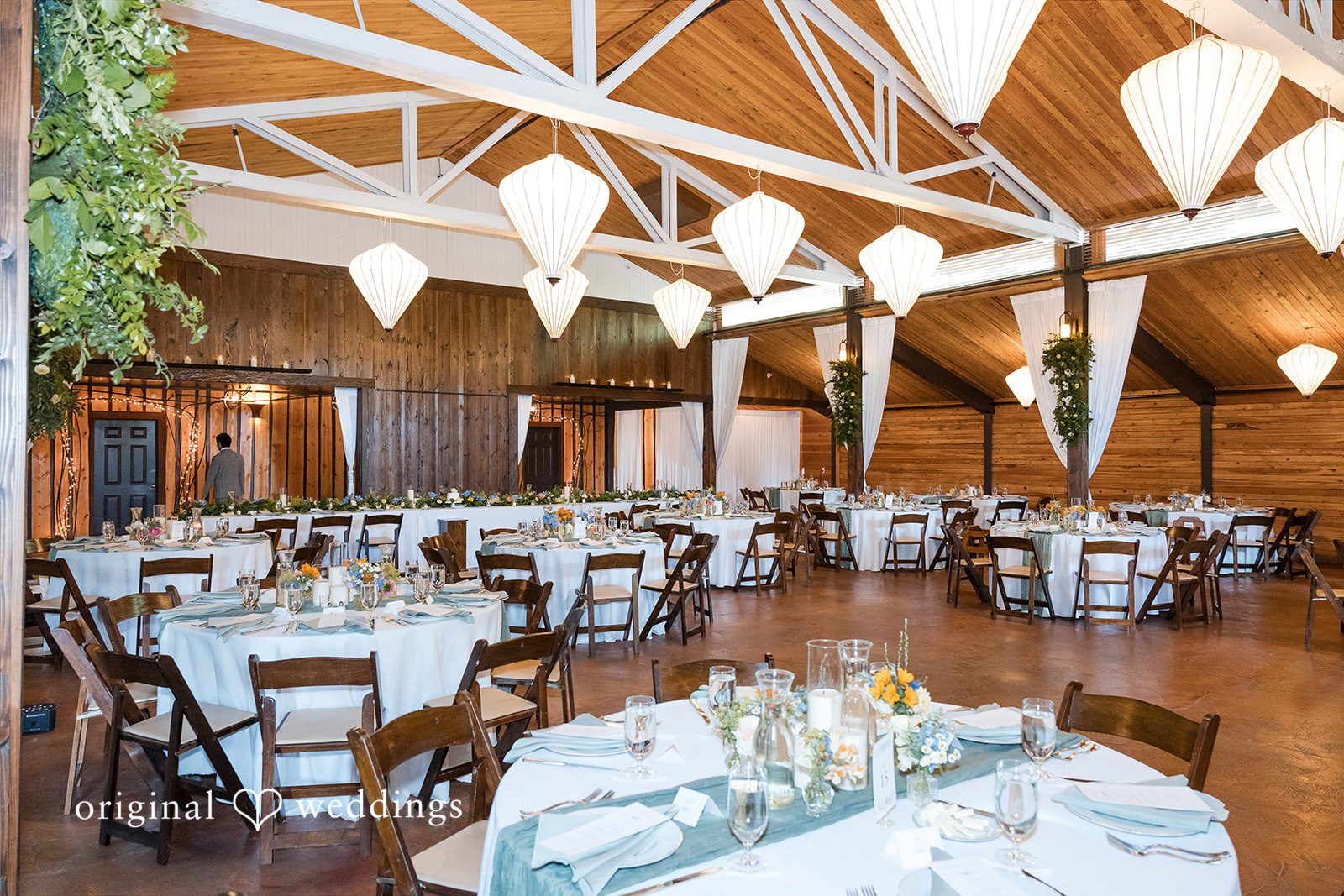 Hailey + William Seattle Wedding Photographers at Fireseed Catering | Hailey & William -