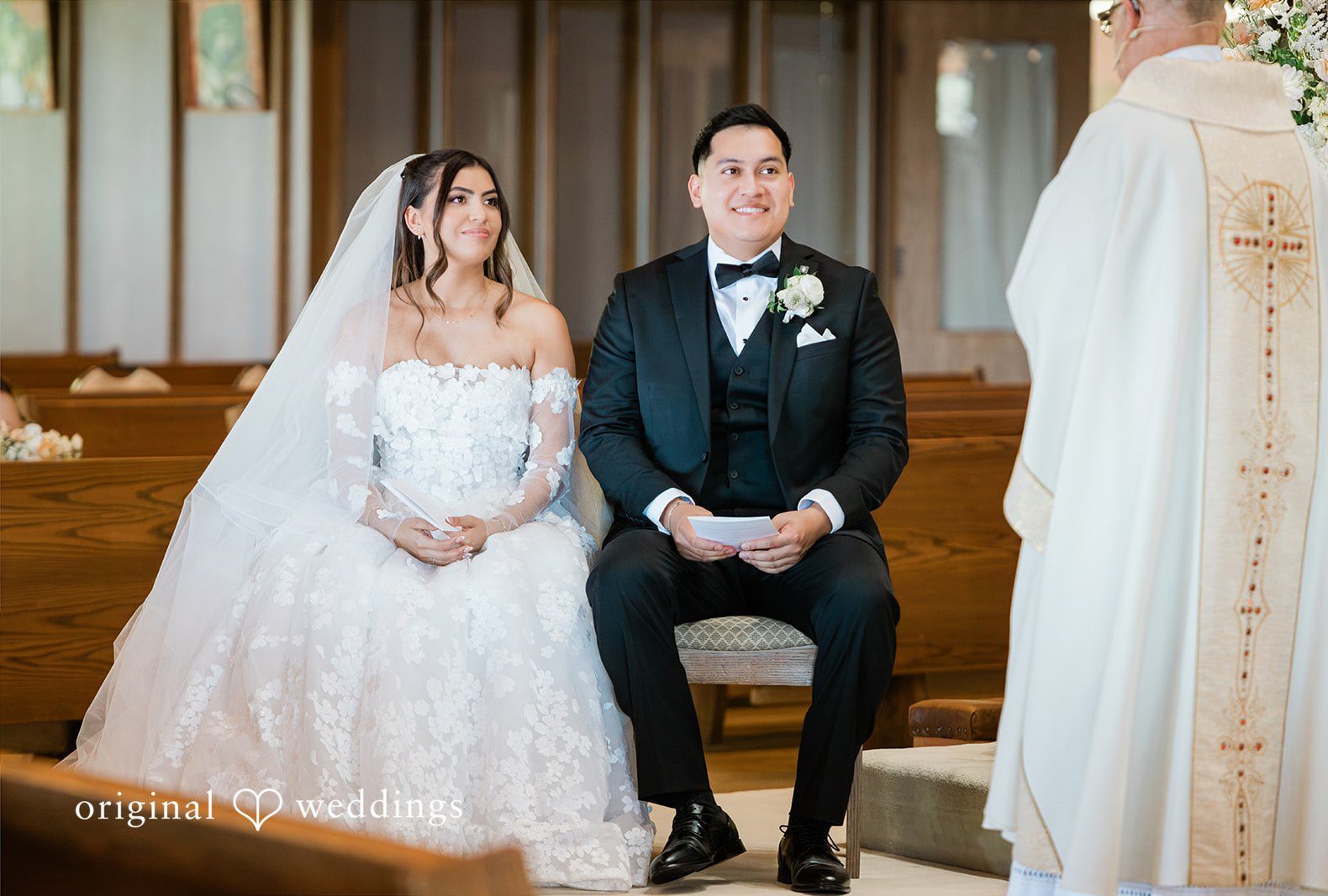 Stunning Portrait of couple at Fox Hollow Farm by Seattle Wedding Photographers from Original Weddings.