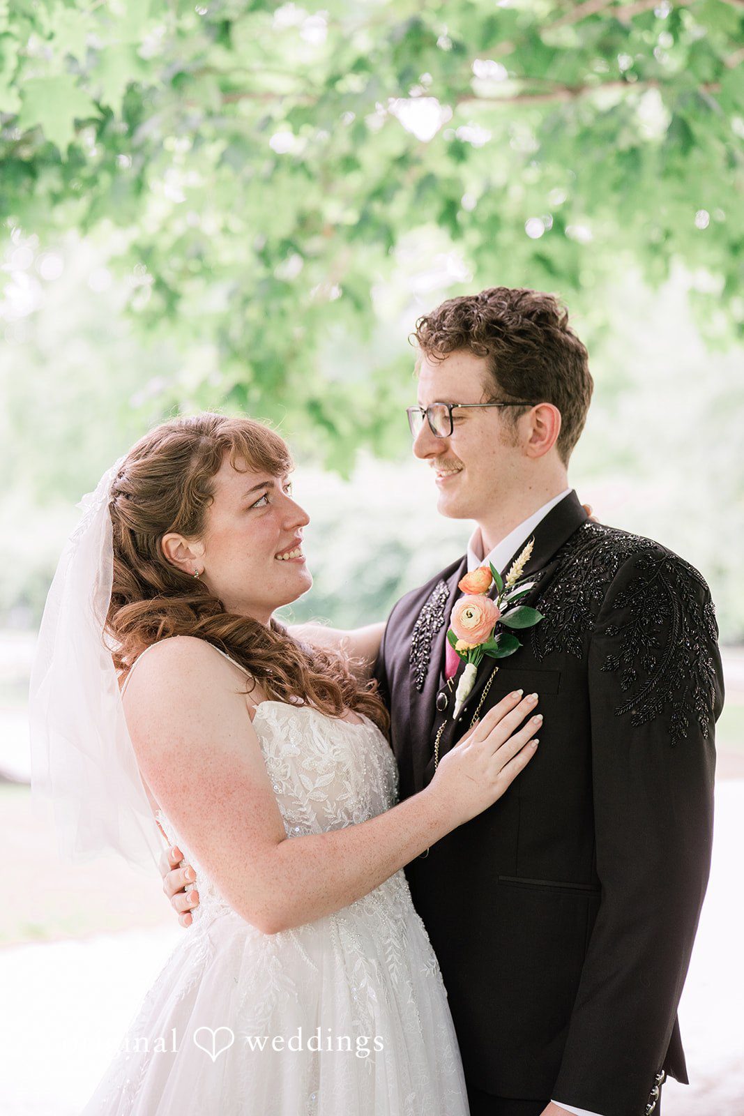 Lovely picture of couple in a backyard