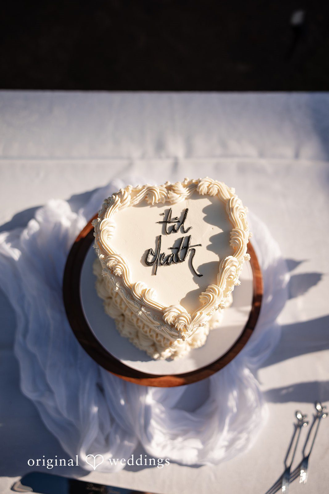 Beautiful wedding cake display