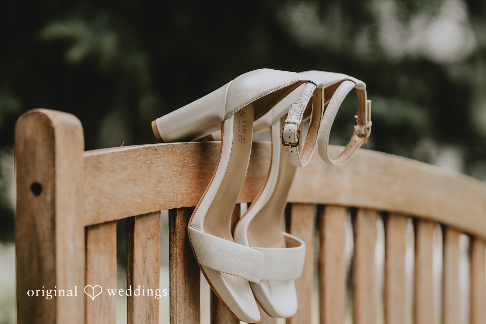 Natalie + DJ Seattle Wedding Photographers at Rein Fire Ranch | Natalie & DJ -