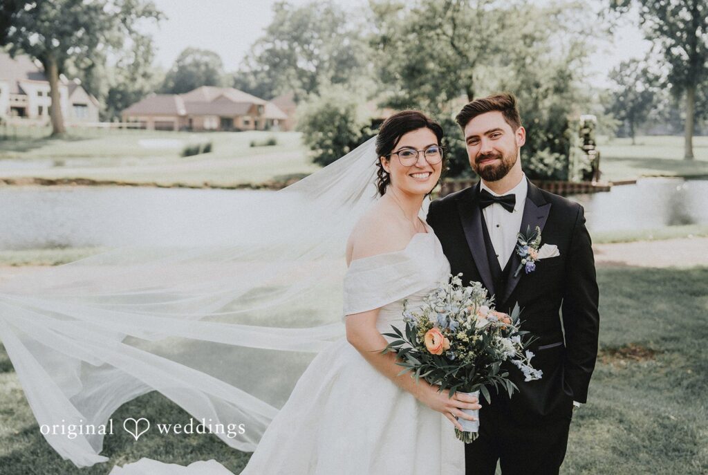 Brandon + Natalie Stunning Portrait of couple at Rolling Green Country Club by Chicago Wedding Photographers from Original Weddings.