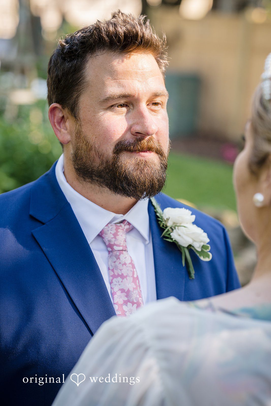 Alice-sun + Michael Close up of groom while looking at the bride with pure love