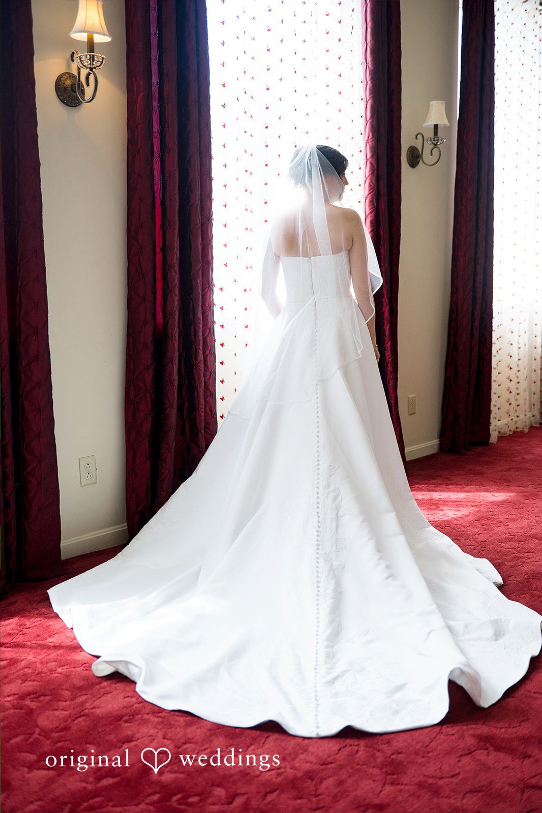 Angela + Brent Cleveland Wedding Photographers at Whitehall Columbia | Angela & Brent -
