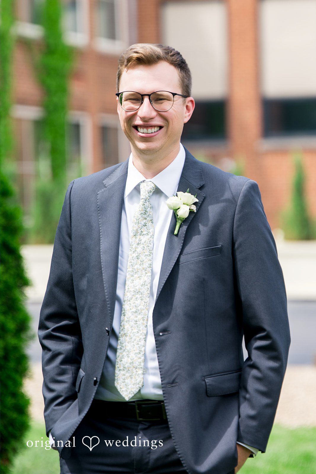 Angela + Brent Cleveland Wedding Photographers at Whitehall Columbia | Angela & Brent -