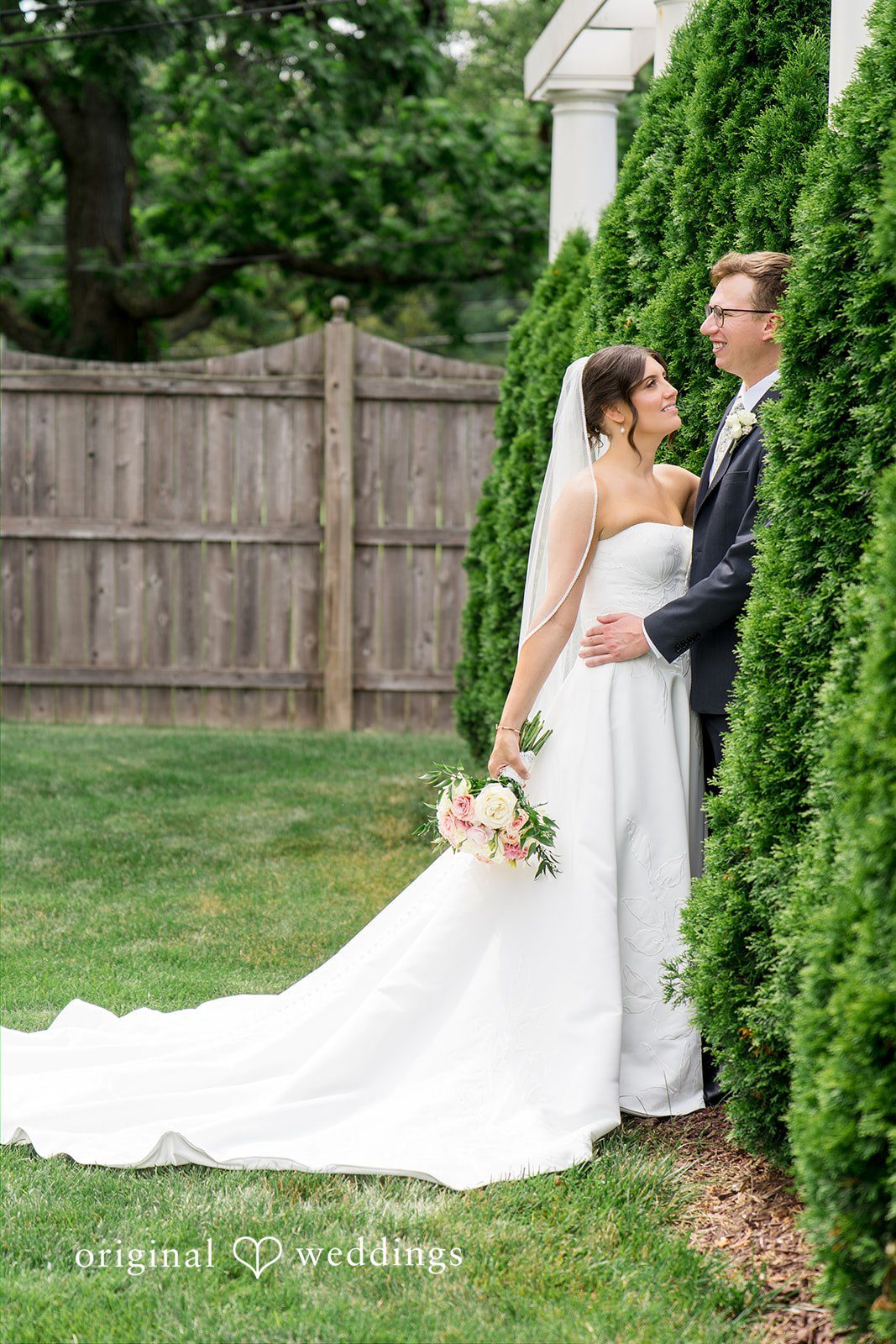 Angela + Brent Cleveland Wedding Photographers at Whitehall Columbia | Angela & Brent -