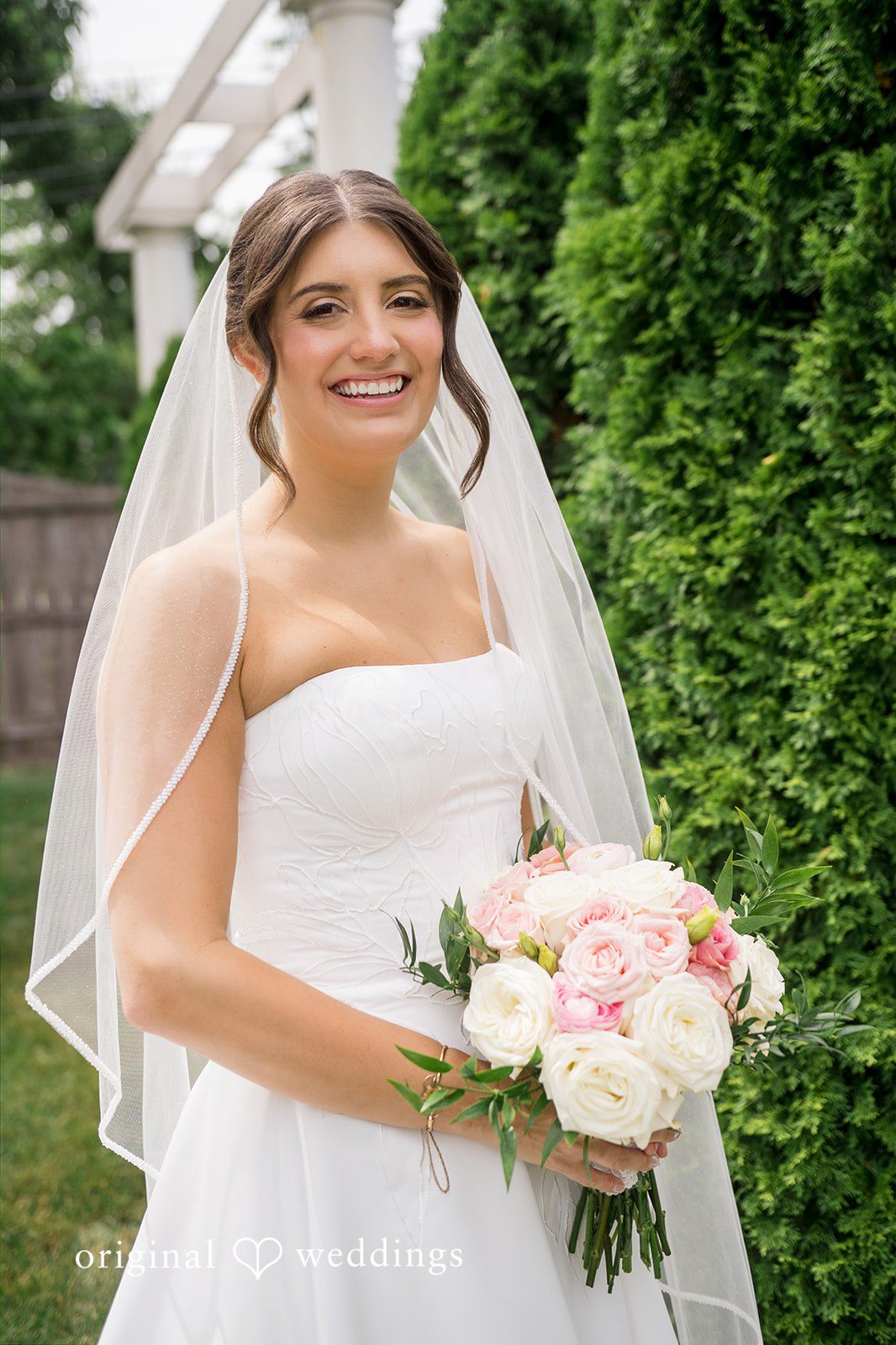 Angela + Brent Cleveland Wedding Photographers at Whitehall Columbia | Angela & Brent -