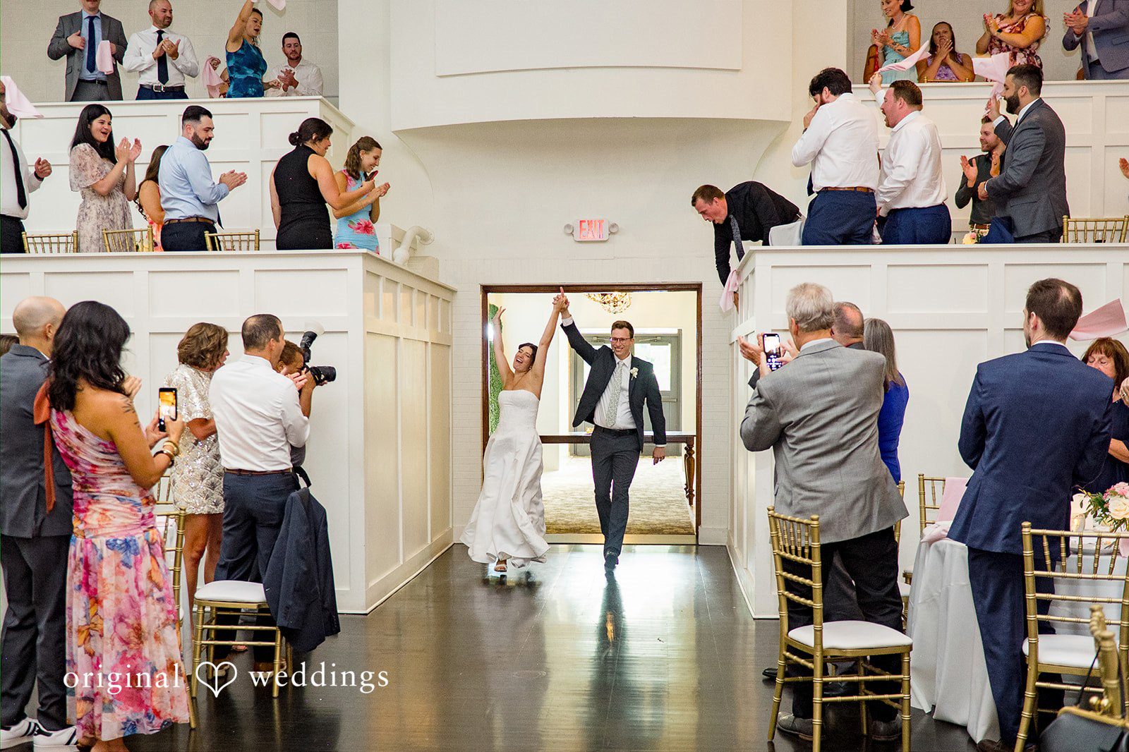 Angela + Brent Cleveland Wedding Photographers at Whitehall Columbia | Angela & Brent -