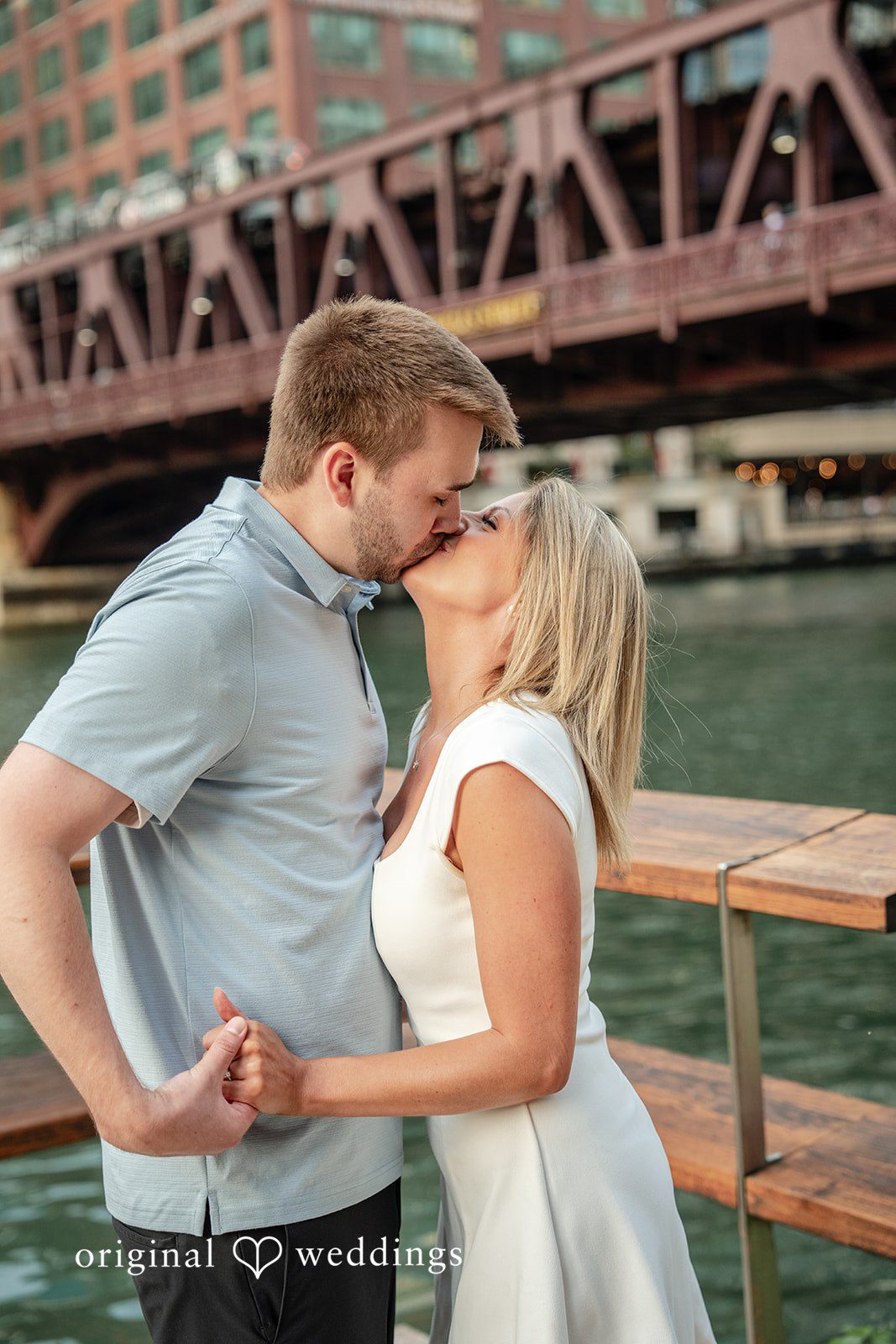 Amy + Michael The couple shares a romantic kiss