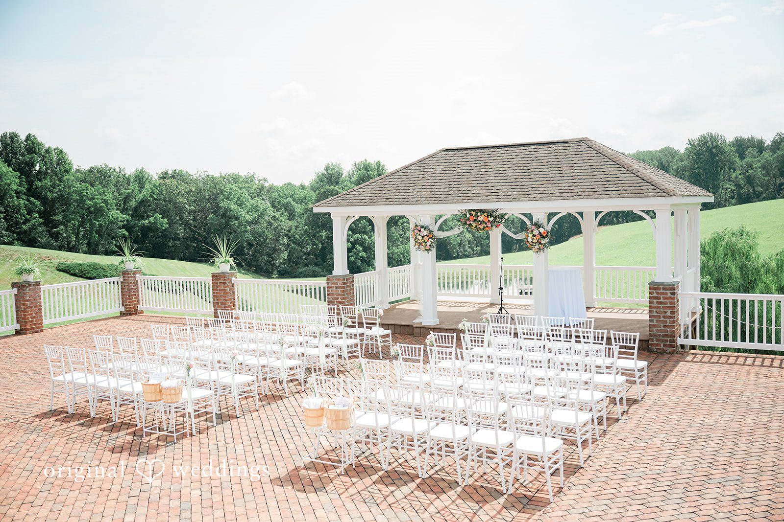 The wedding ceremony space at Morningside Inn