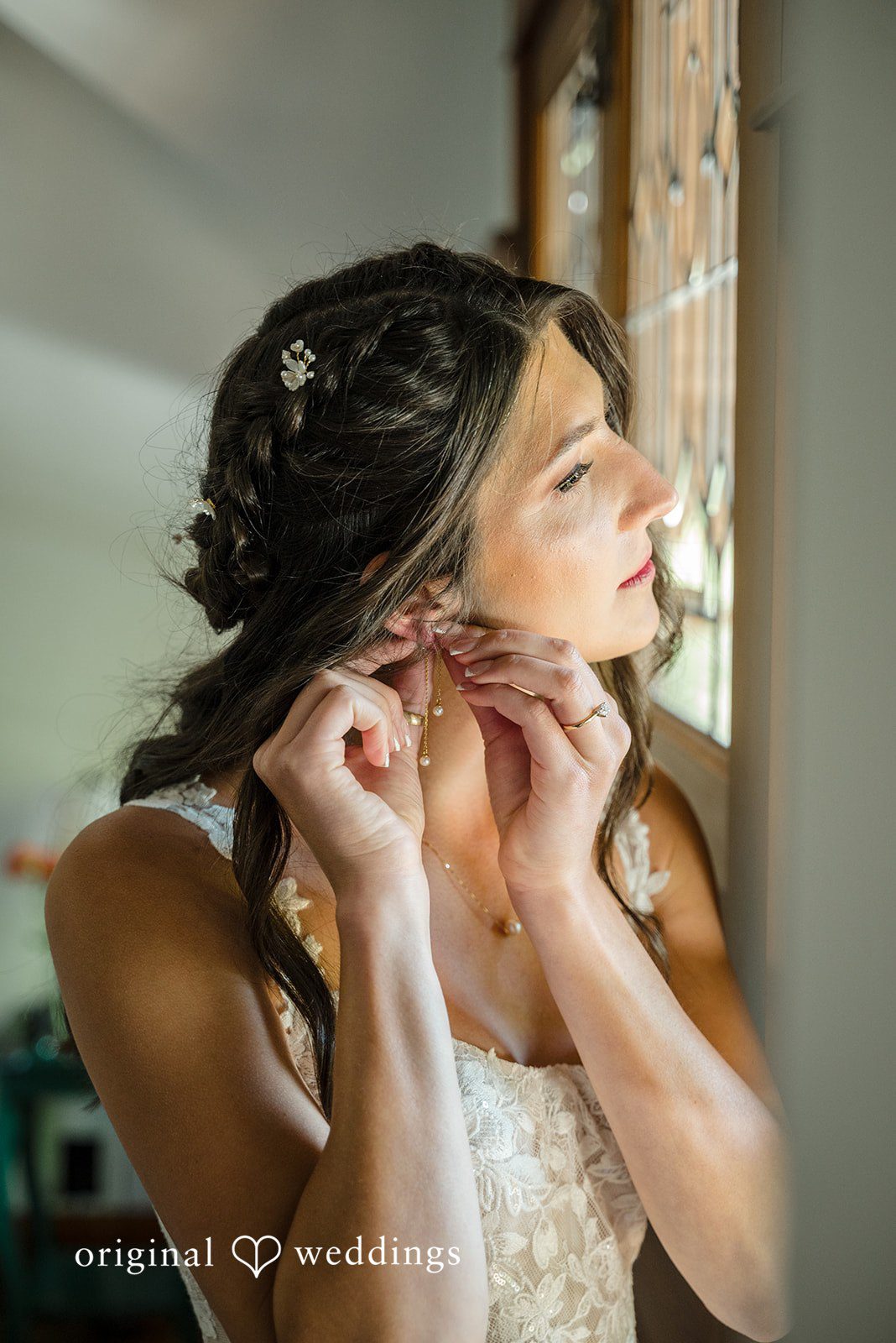 Nikkole + Grant The bride gets ready