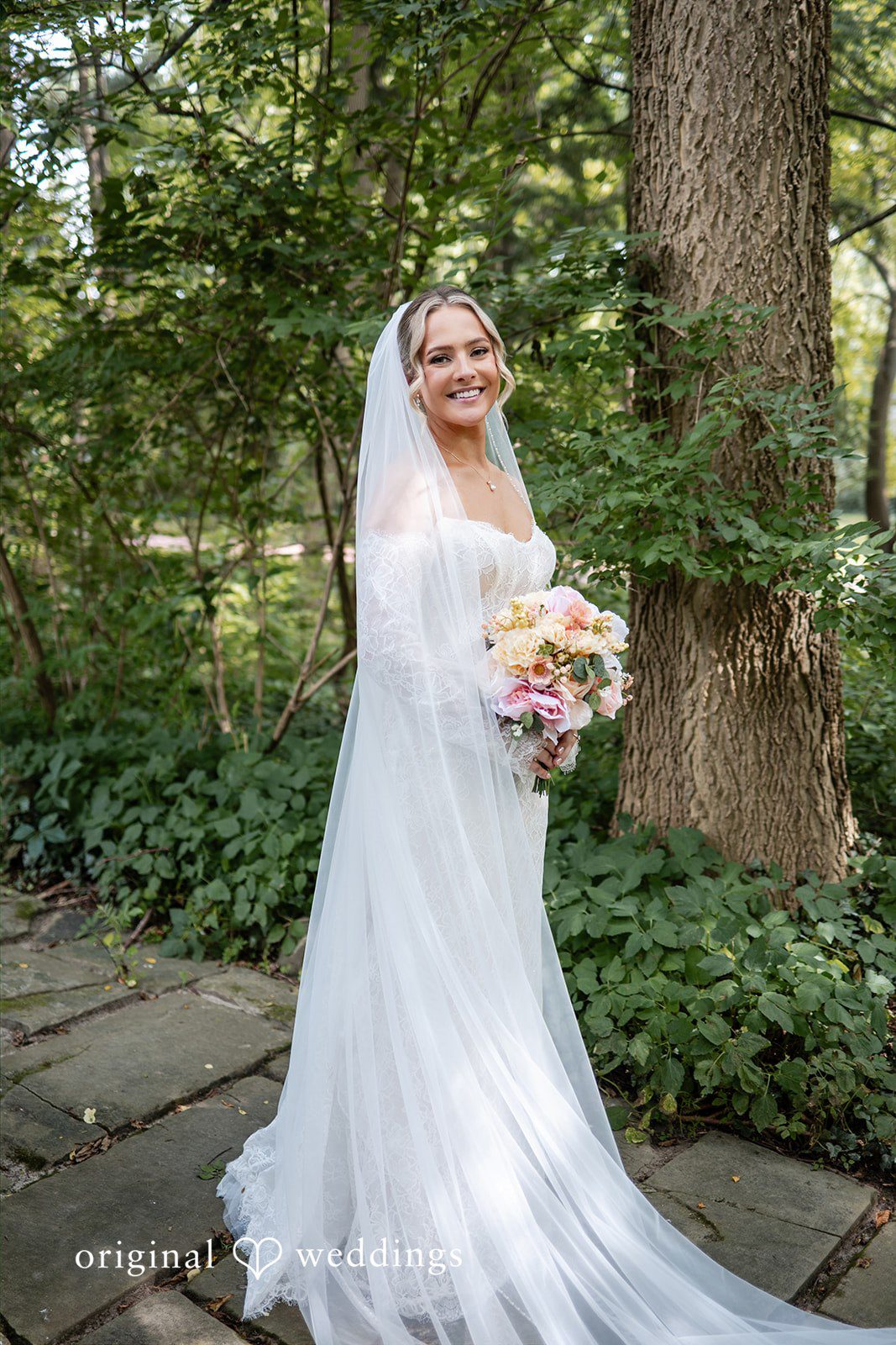 Stunning portrait or bride at The Bank at East End.