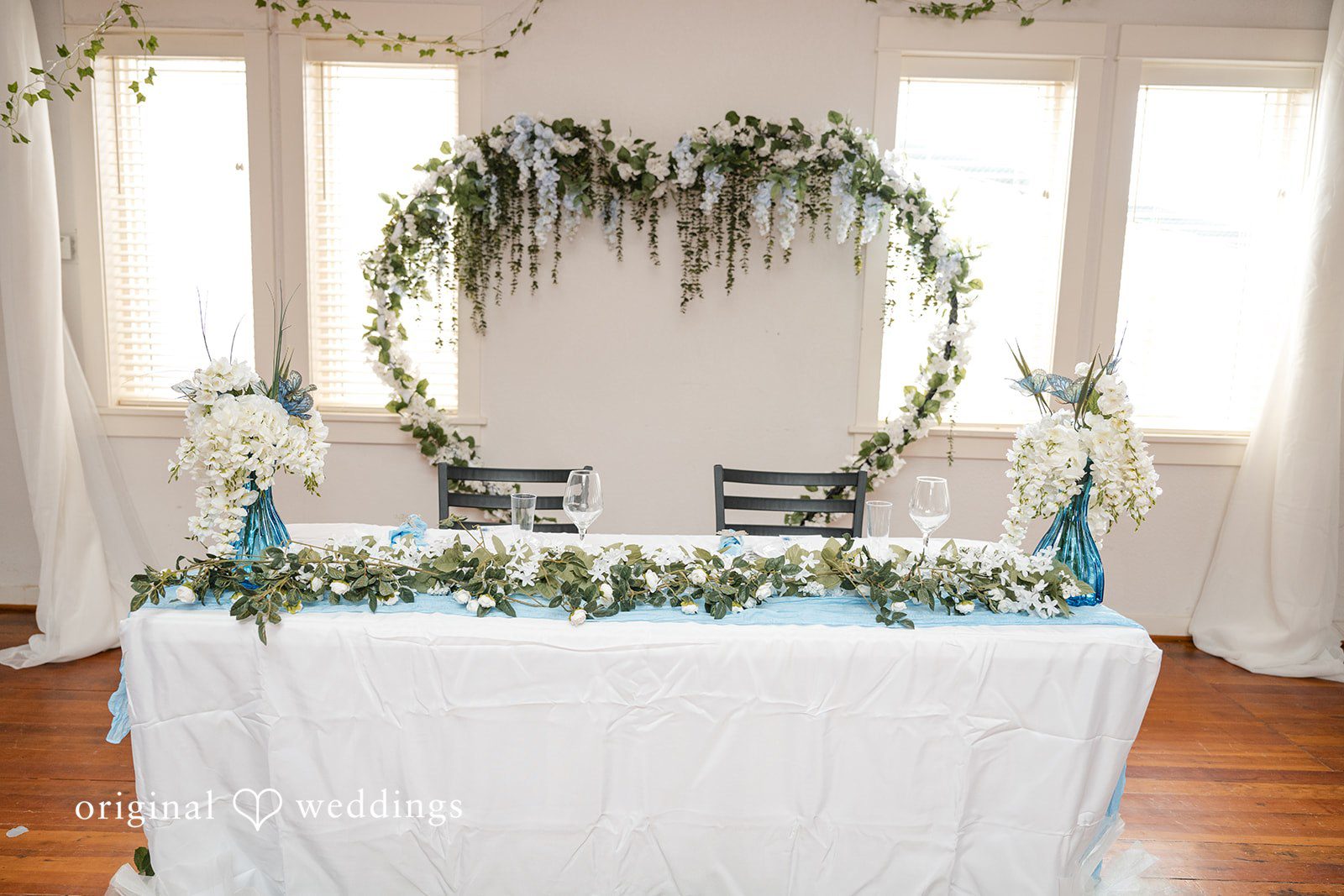 Portland Wedding Photographers at The Beacon - Seaside | Terra & Daniel -