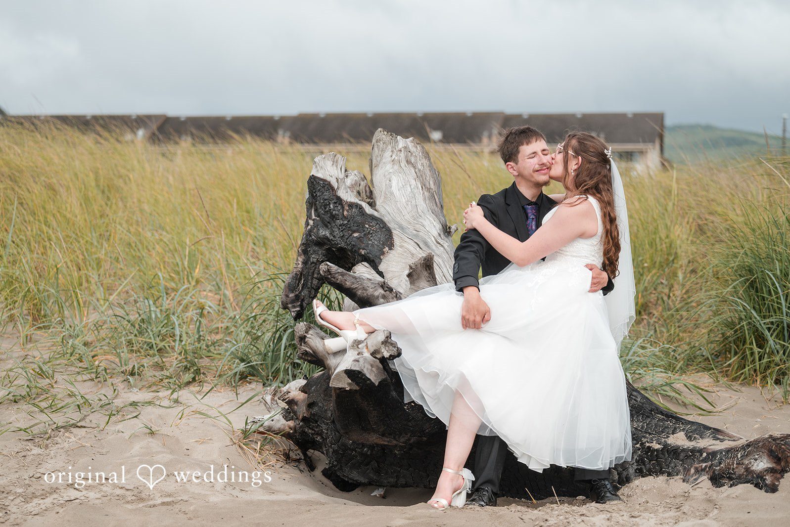 Terra and Daniel wedding portrait at The Beacon Seaside captured by Portland wedding photographers