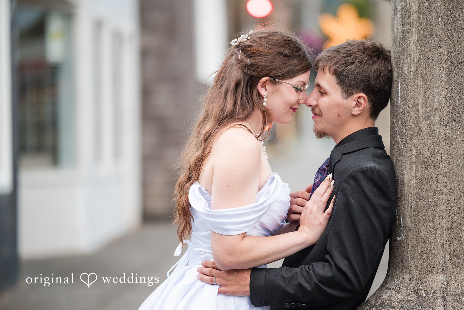 Portland Wedding Photographers at The Beacon - Seaside | Terra & Daniel -