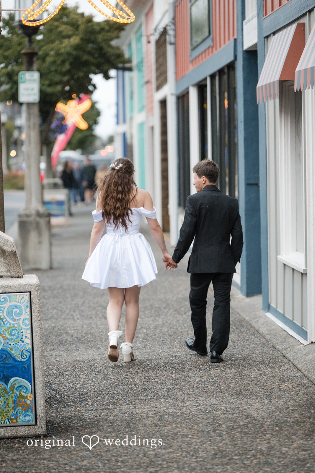 Portland Wedding Photographers at The Beacon - Seaside | Terra & Daniel -