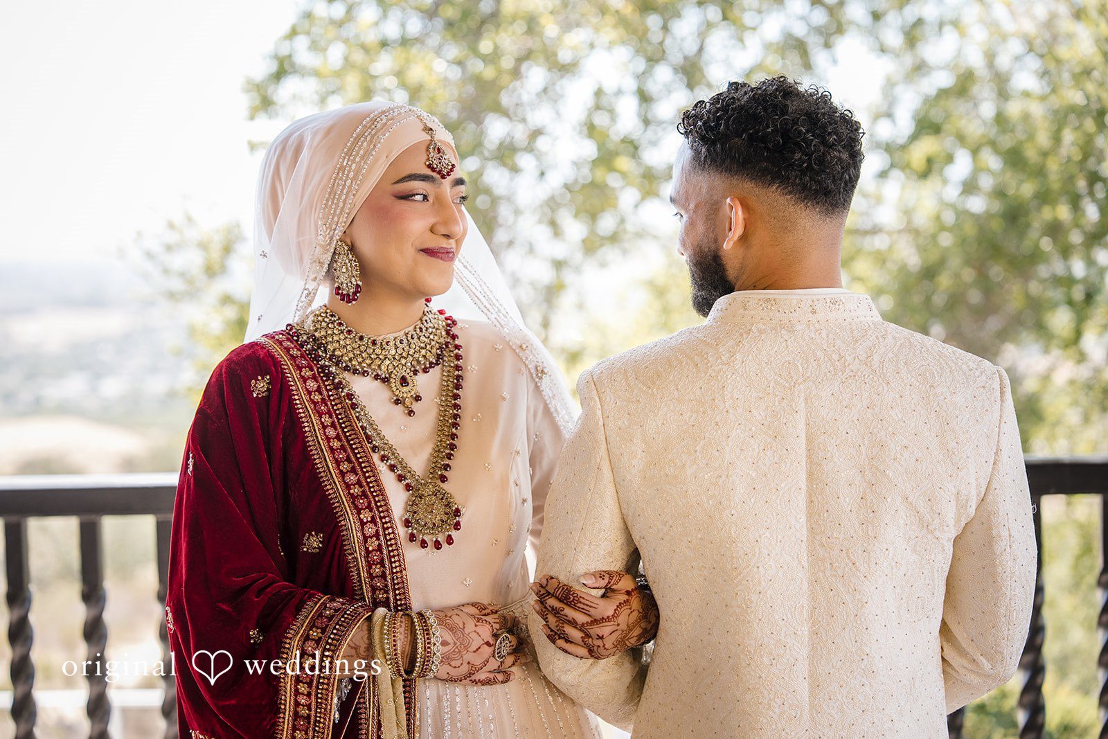Neha + Andrew A stylish portrait of the couple