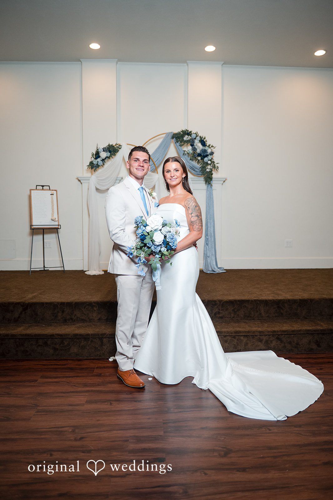 Jaclyn + Mason Bride and groom posing together at Whitehall Columbia.