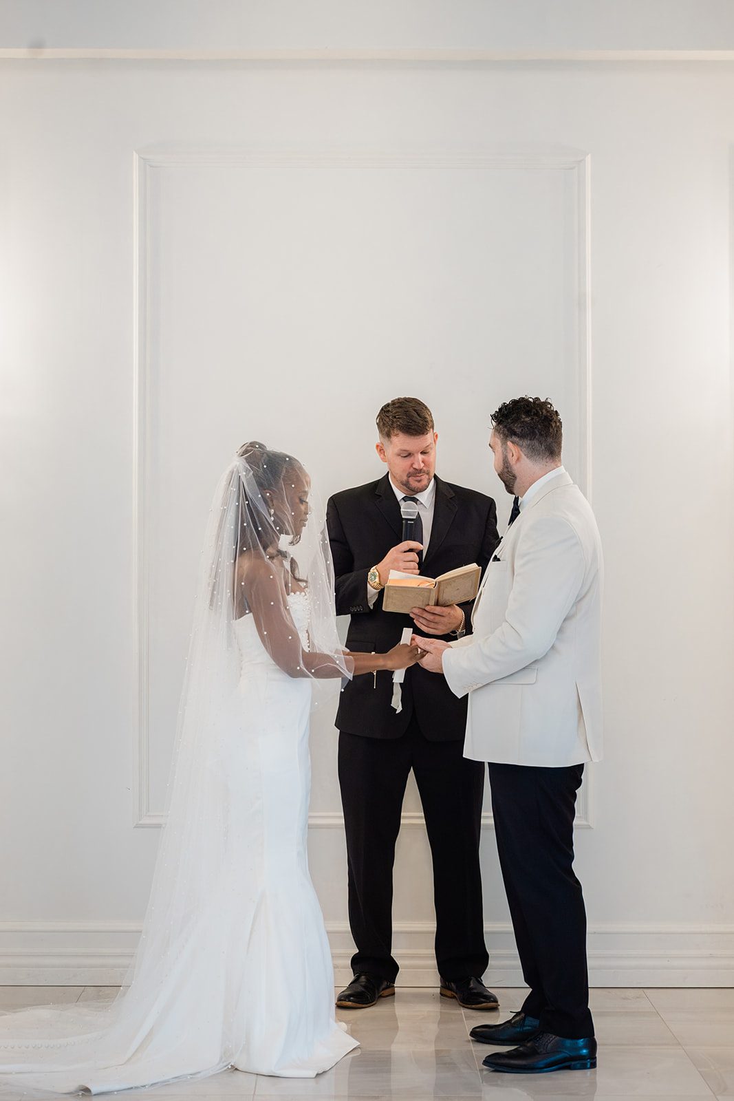 aria-wedding-and-banquet-facility-airy-hartford-tilyenji-mitchell-tilyenji-mitchell-013-12 Hartford Wedding Photographers at Aria | Tilyenji & Mitchell -