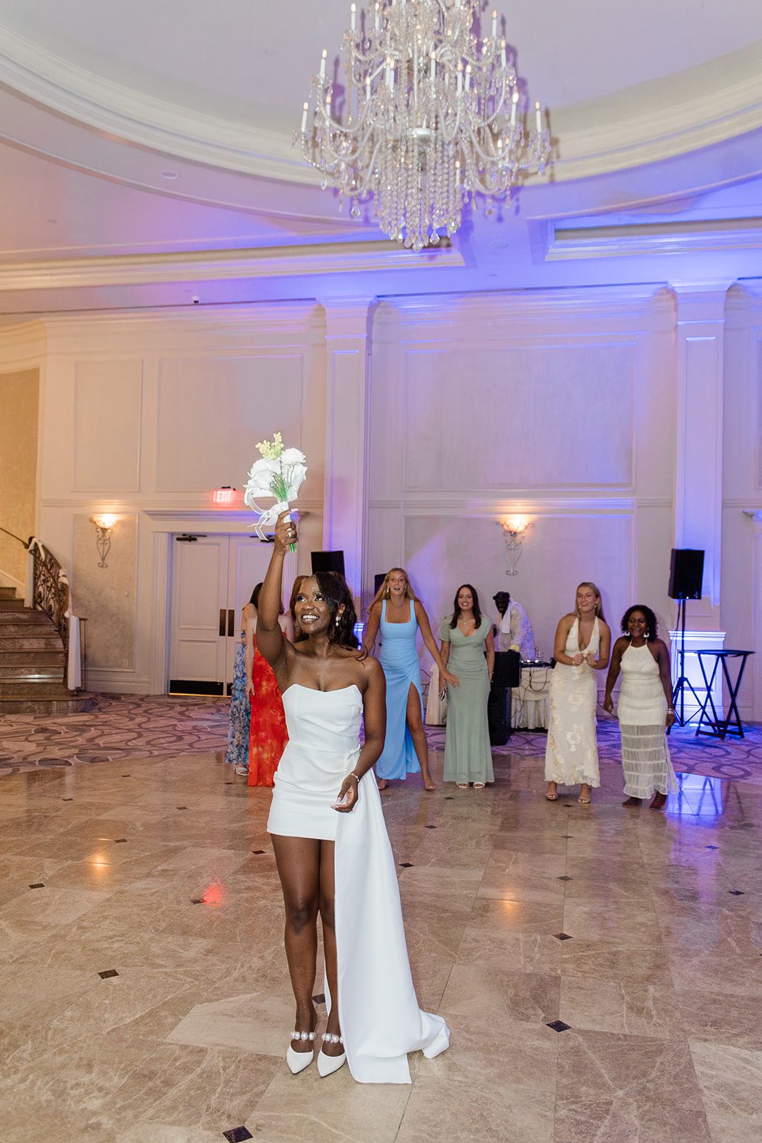 aria-wedding-and-banquet-facility-airy-hartford-tilyenji-mitchell-tilyenji-mitchell-046-44 Hartford Wedding Photographers at Aria | Tilyenji & Mitchell -