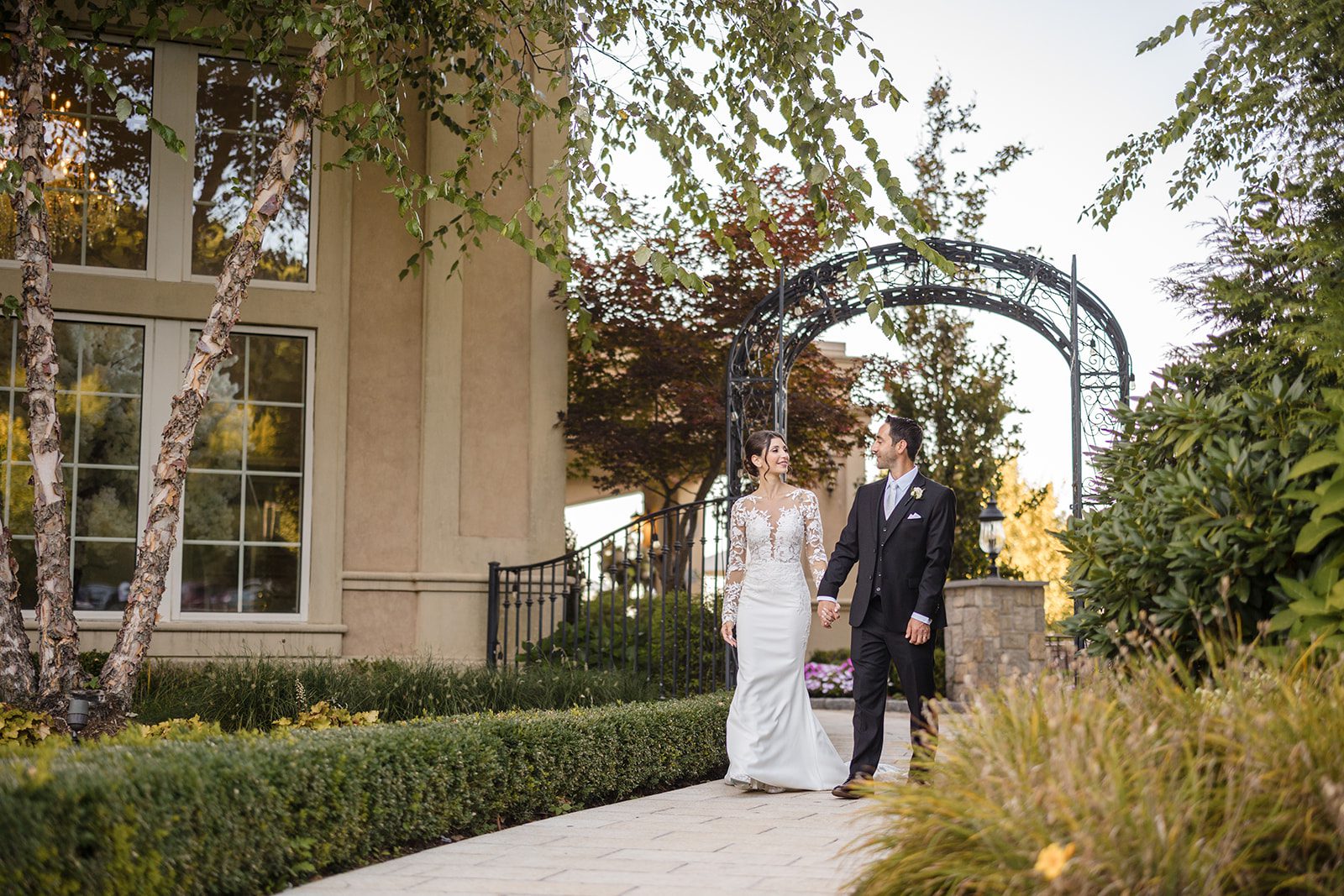aria-wedding-and-banquet-facility-timeless-hartford-christina-anthony-christina-anthony-022-32 Hartford Wedding Photographers at Aria | Christina & Anthony -