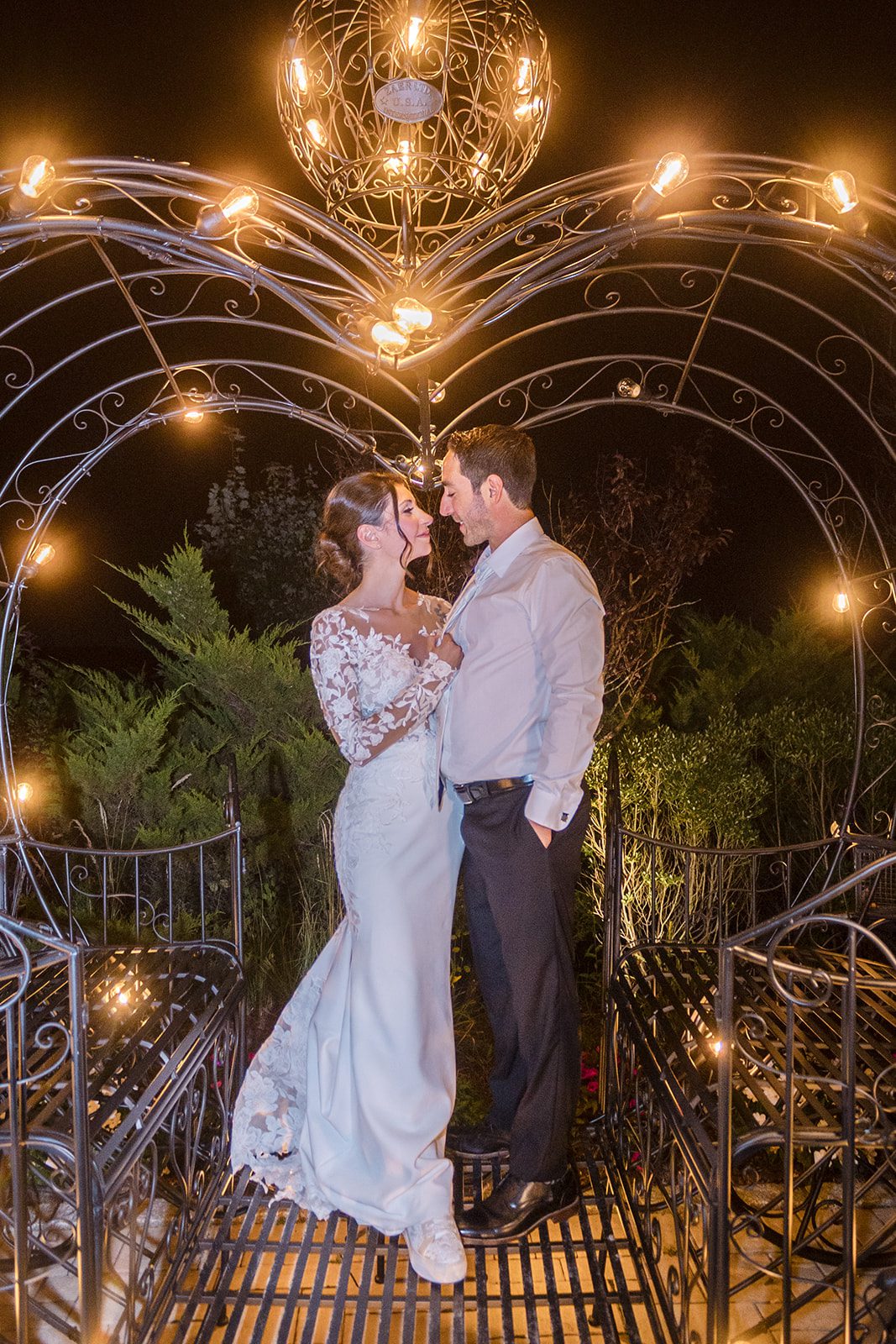 aria-wedding-and-banquet-facility-timeless-hartford-christina-anthony-christina-anthony-028-15 Hartford Wedding Photographers at Aria | Christina & Anthony -