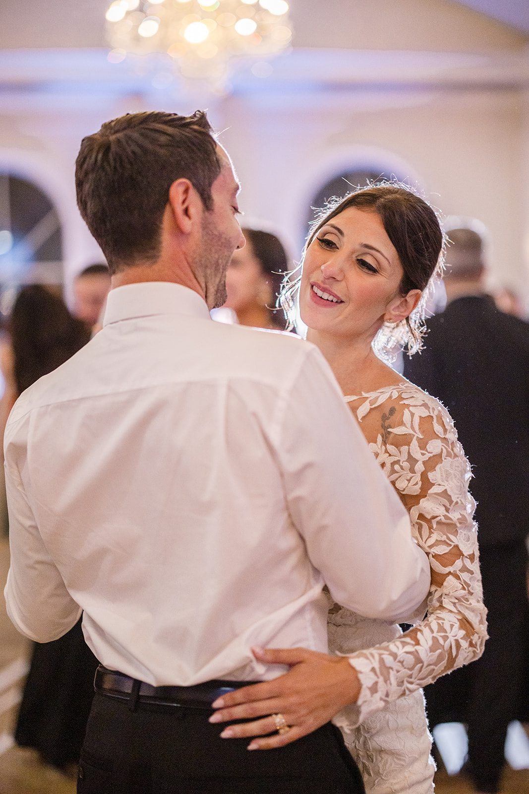 aria-wedding-and-banquet-facility-timeless-hartford-christina-anthony-christina-anthony-043-08 Hartford Wedding Photographers at Aria | Christina & Anthony -