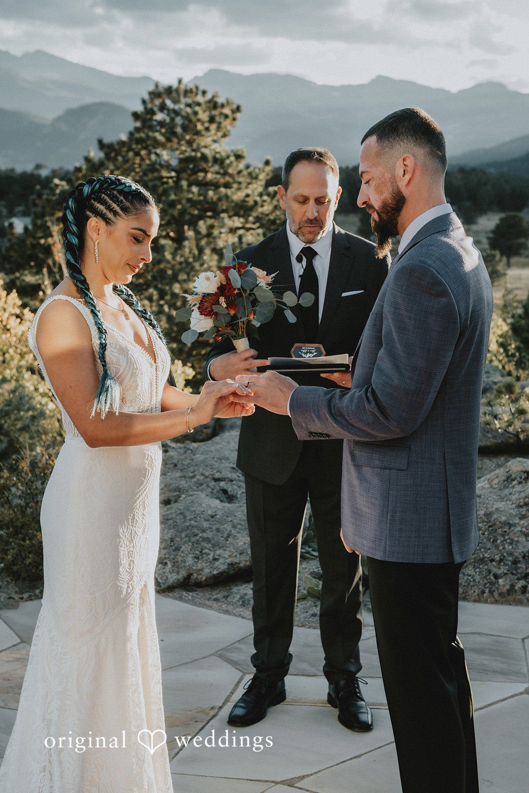 Johana + Arthur Emotional ceremony moment at Aspen Falls