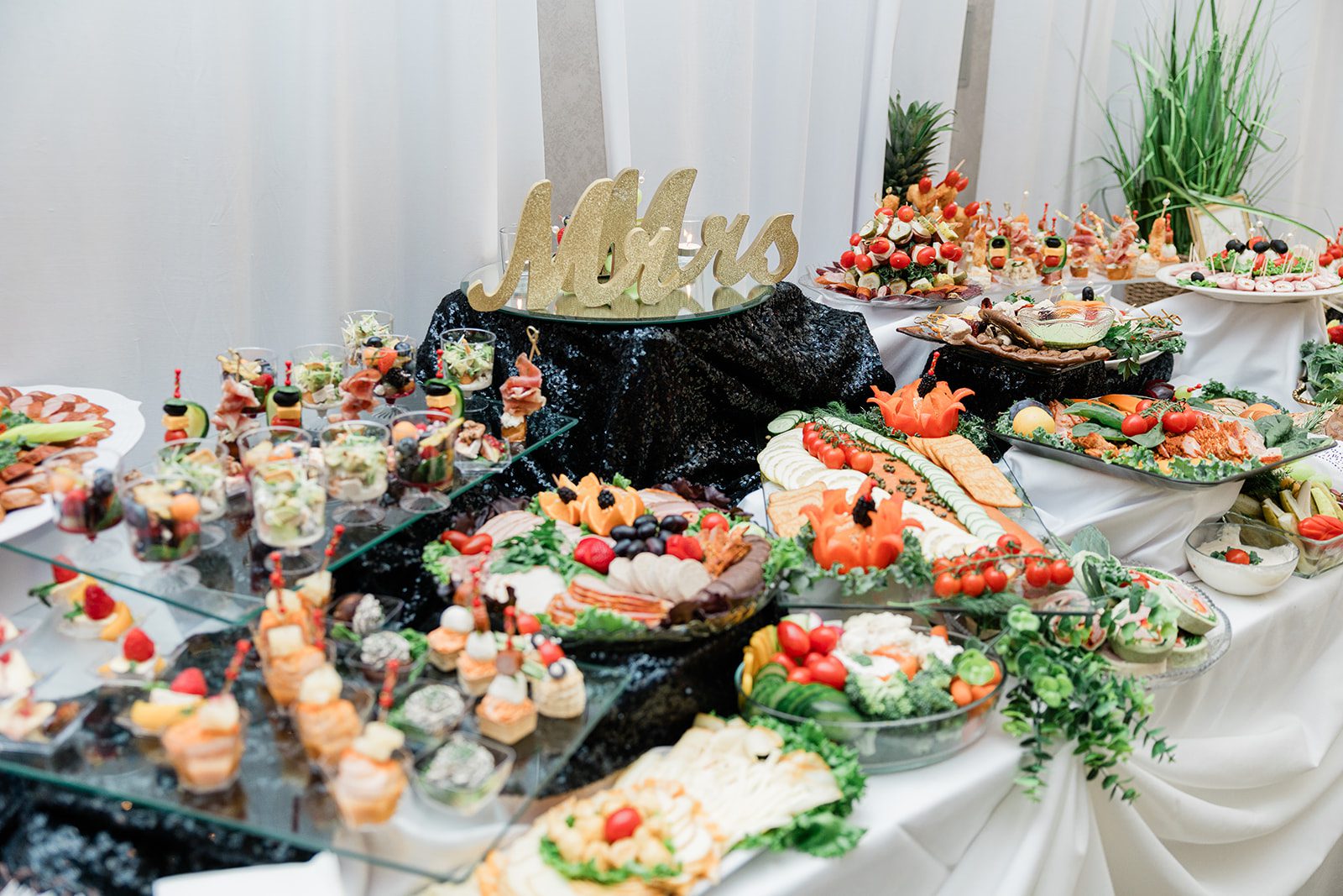 Grazing table spread at Belvedere & Co. Events