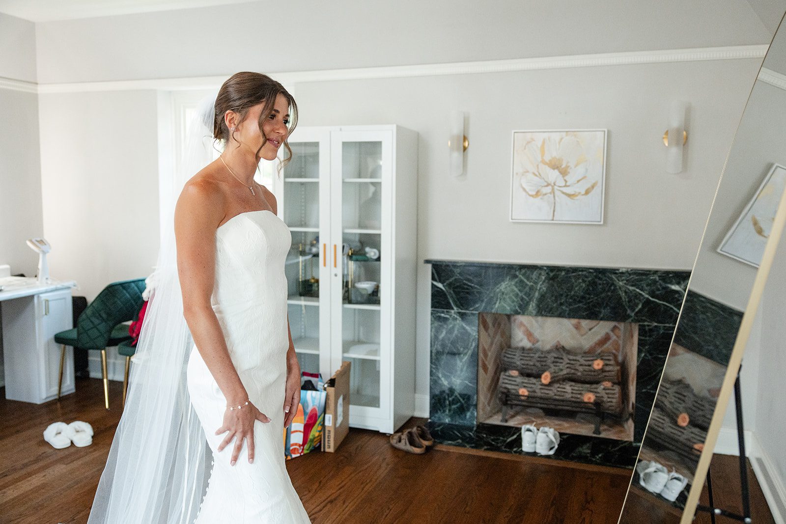 bishops-bay-country-club-timeless-madison-bianca-colin-p009-01 Bride ready in her gown by the window