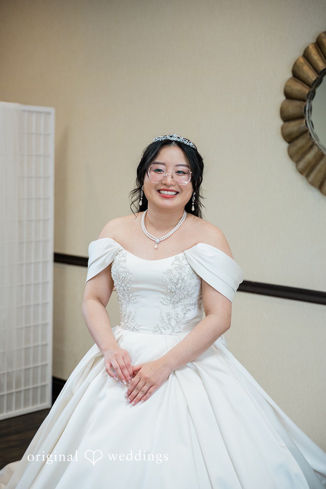 Josouaedh + Naochue Our Minneapolis wedding photographers captured a stunning portrait of the bride