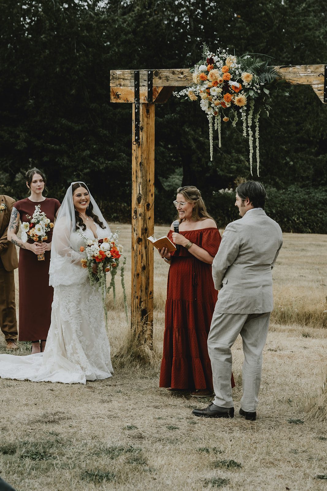 Couple at the wooden arch