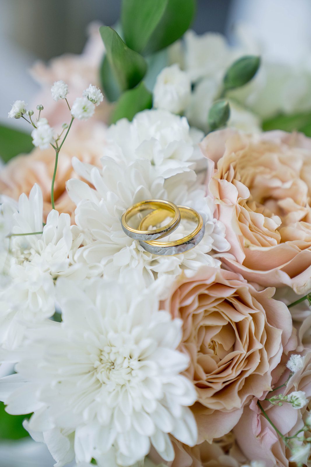 Soft peach and white wedding florals