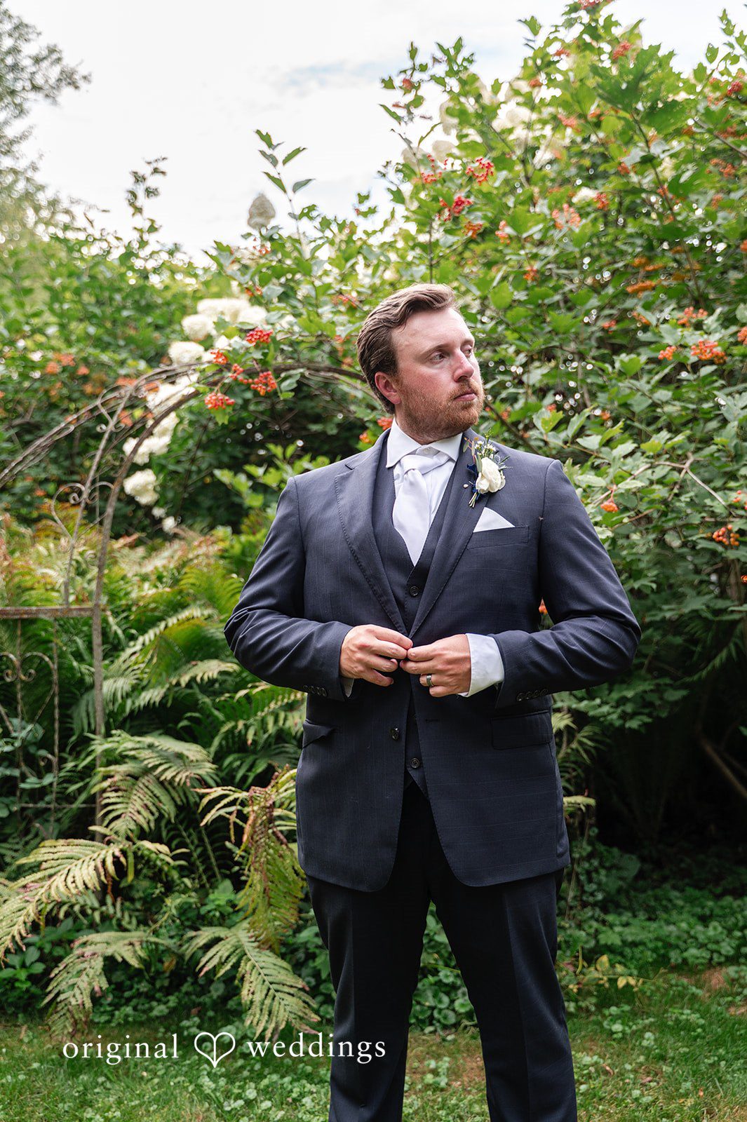 A stunning portrait of the groom