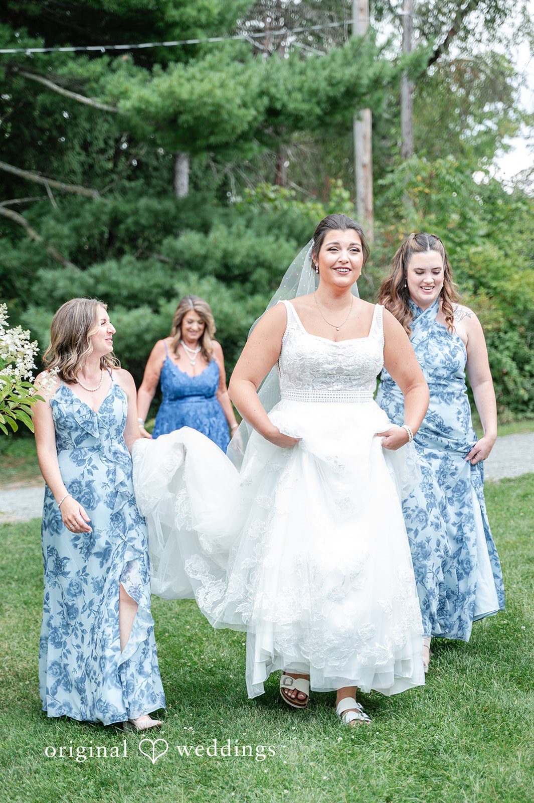 Stunning bride and her bridesmaids