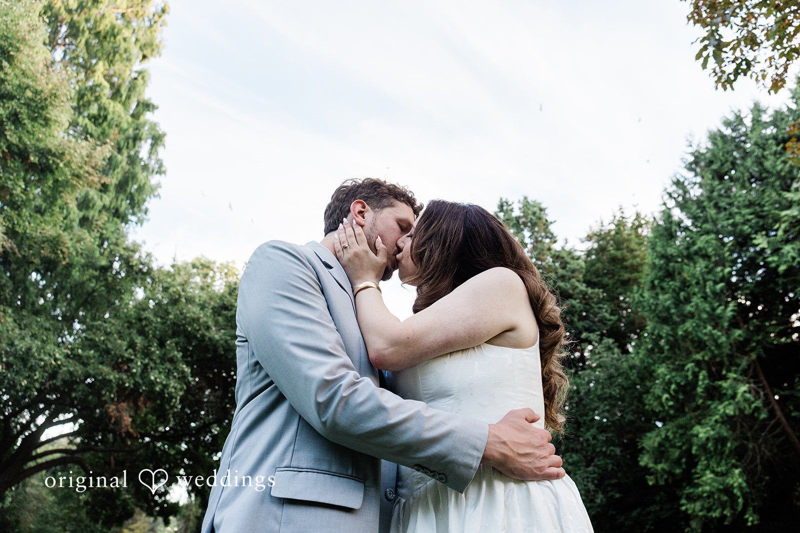 Rachel + Neil The couple shares a kiss