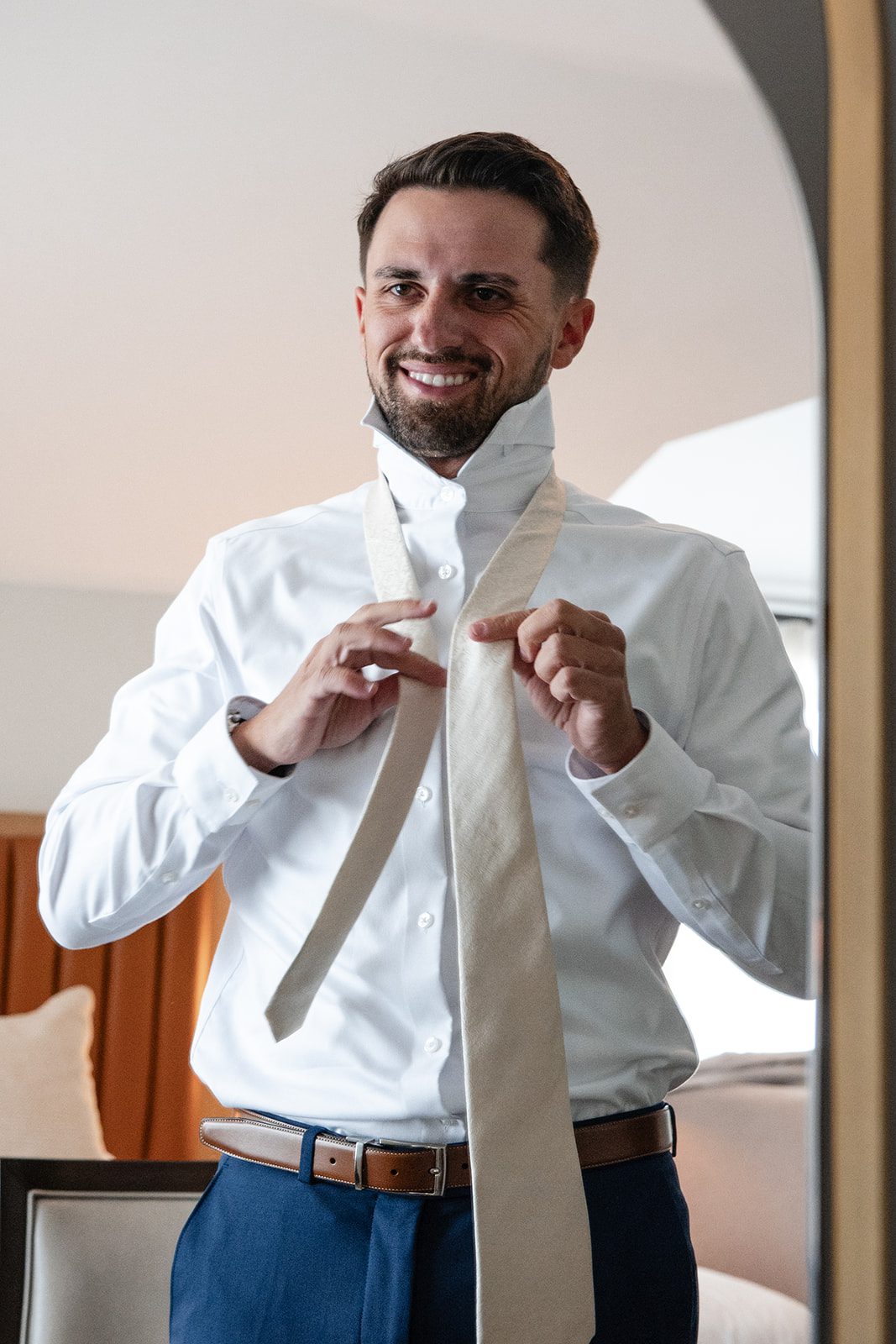chesapeake-bay-beach-club-timeless-baltimore-kelsey-tom-013-54 Groom getting ready