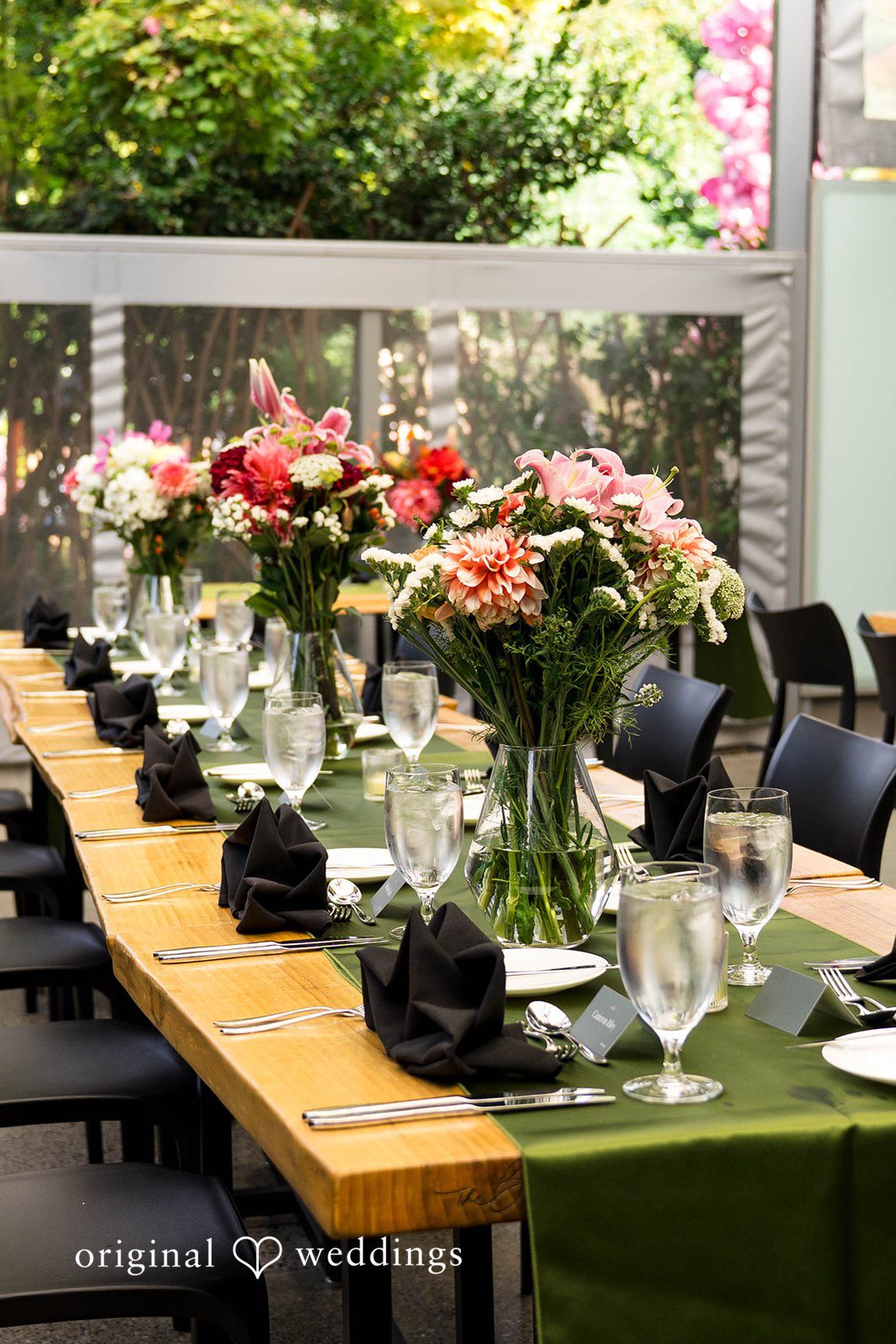 David + Lauren Table details