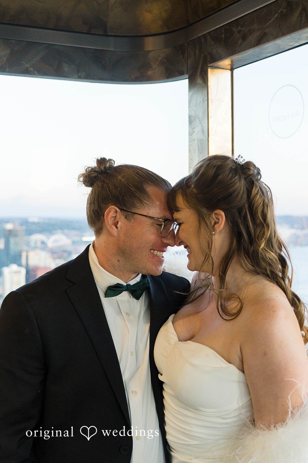 David + Lauren The couple shares a romantic moment