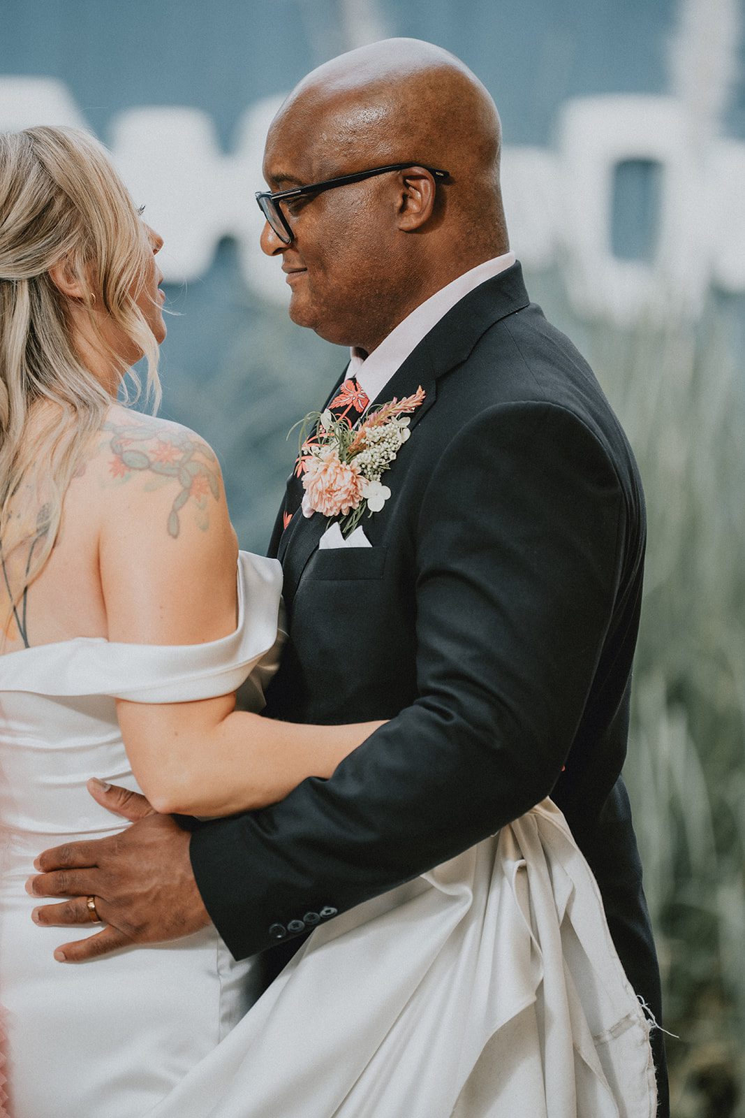 First dance at Chill Chill Chill, captured by Portland wedding photographers