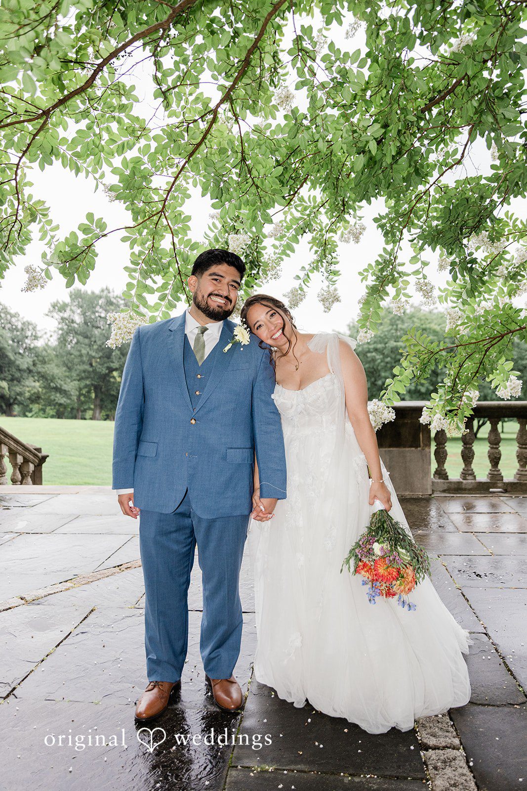 Couple walking through the gardens at Curtis Arboretum